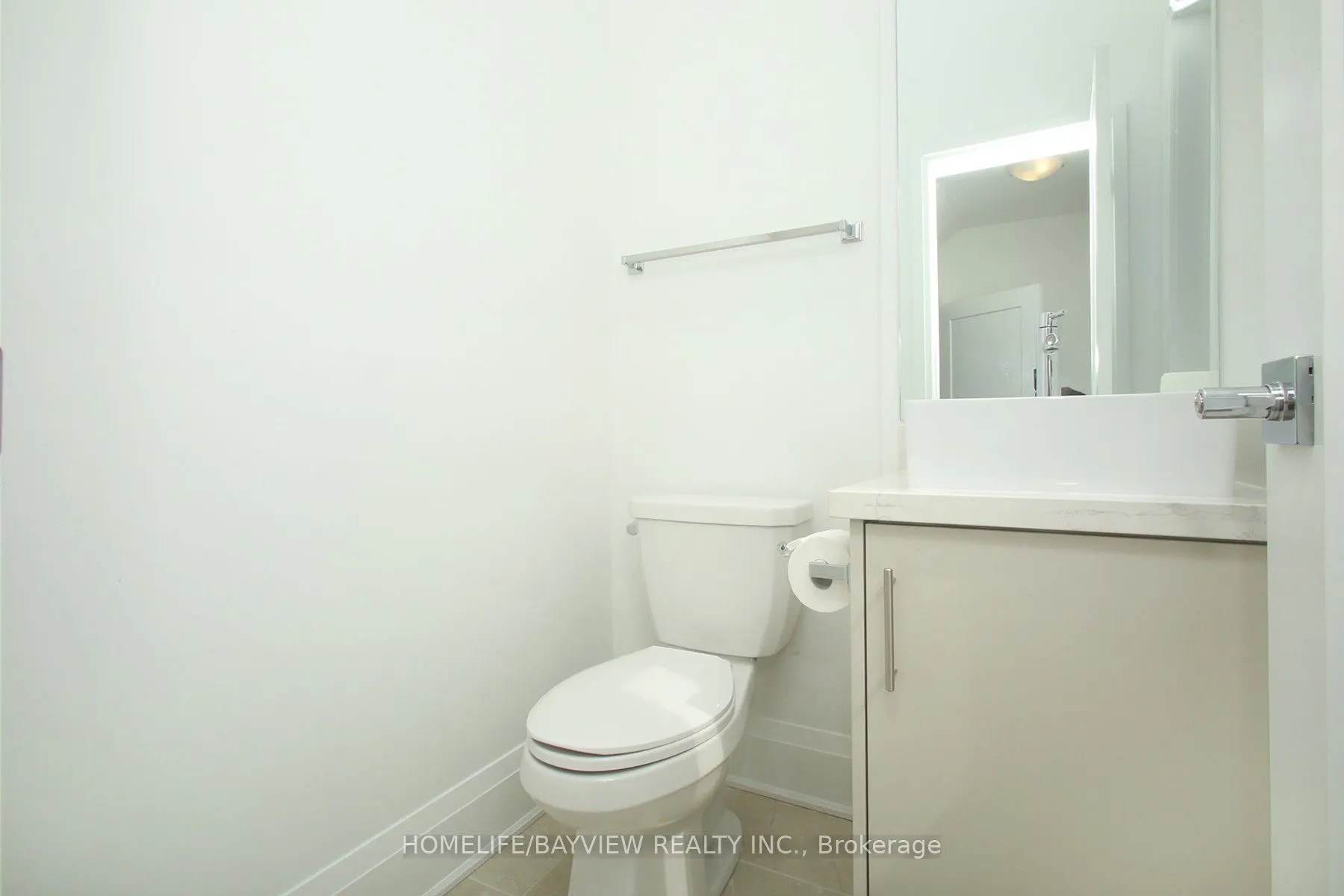 2 Vern Robertson Gate