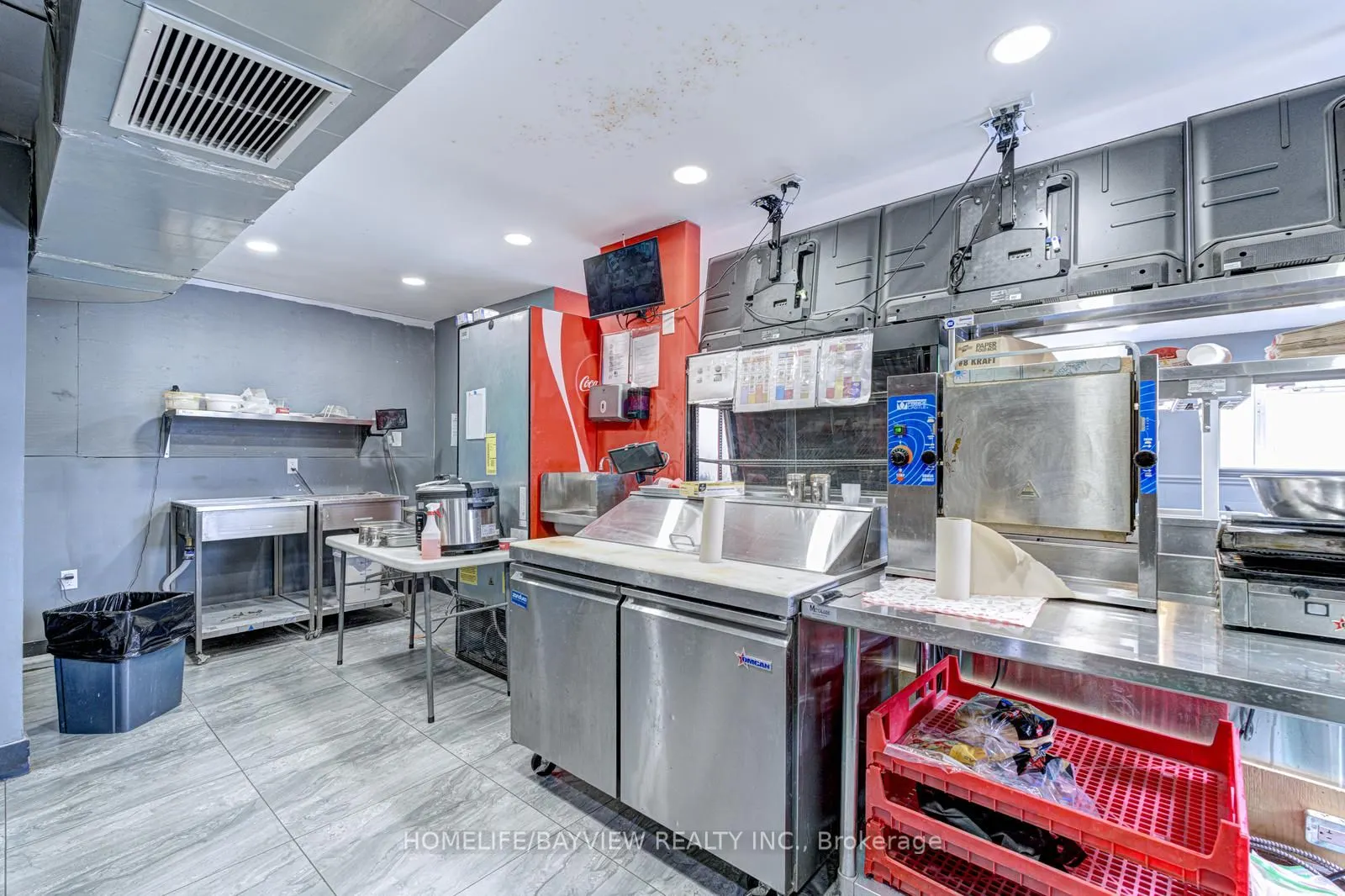 5775 Highway 7 E