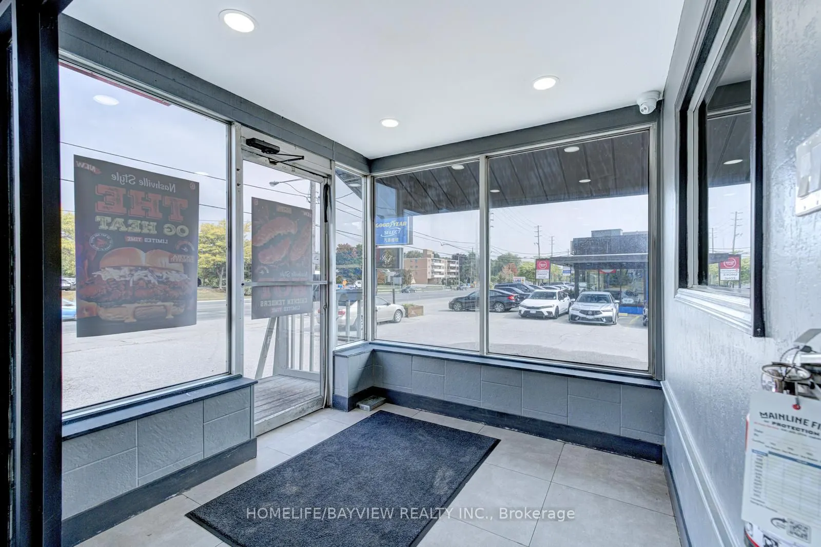 5775 Highway 7 E