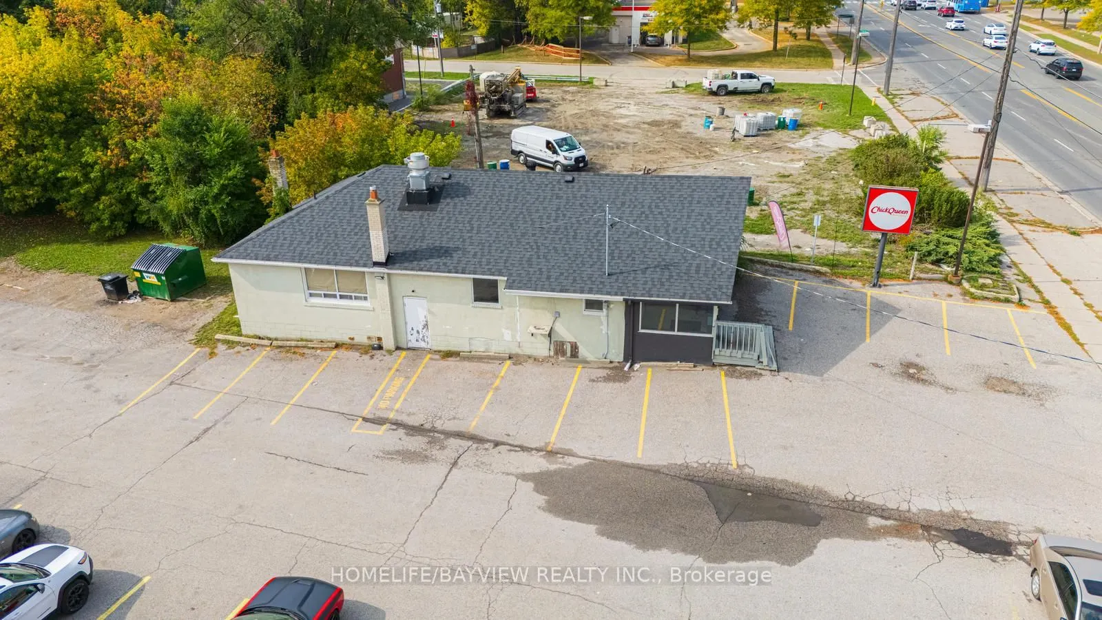 5775 Highway 7 E