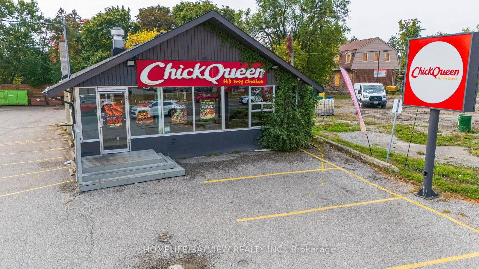 5775 Highway 7 E