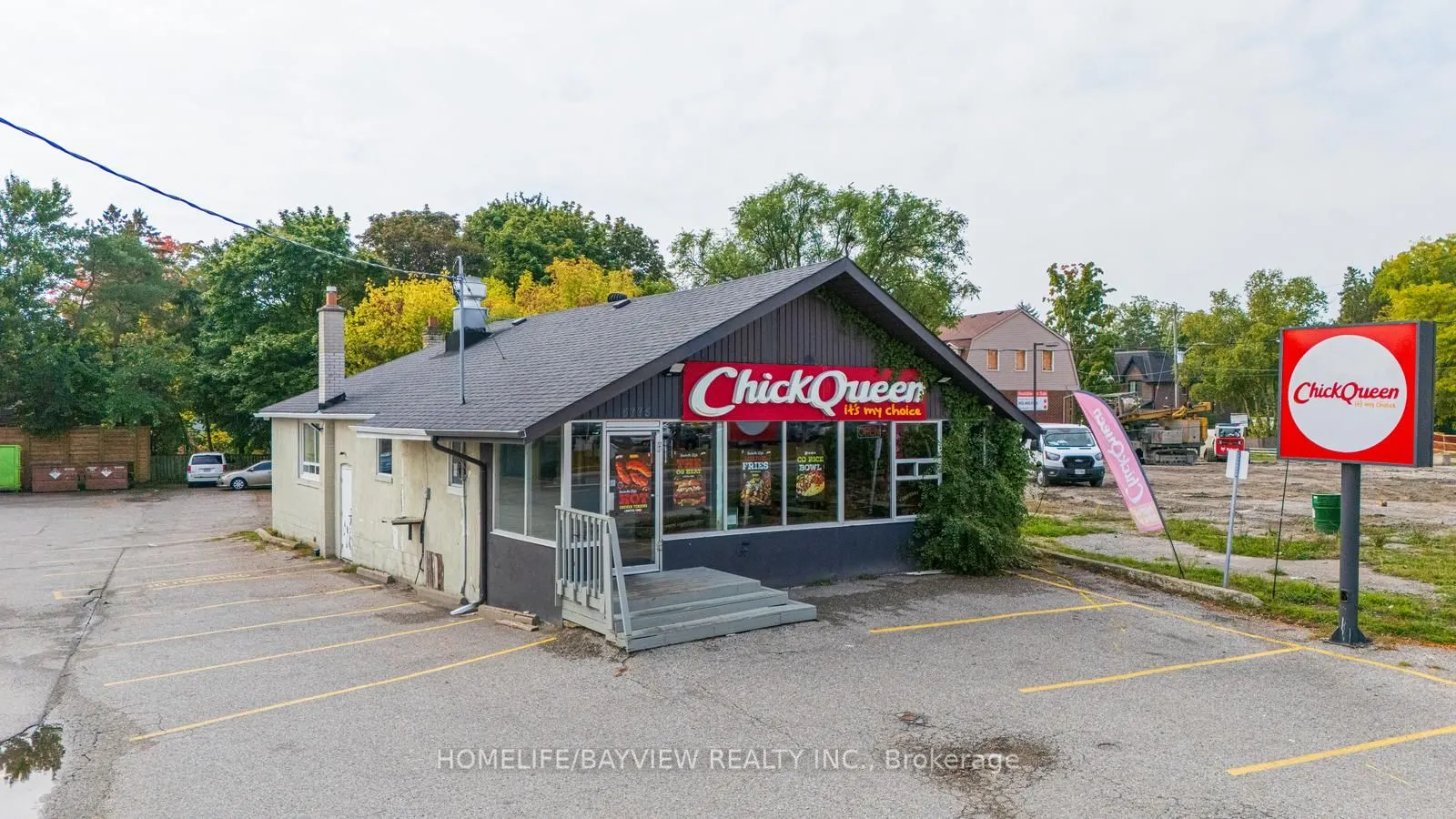 5775 Highway 7 E