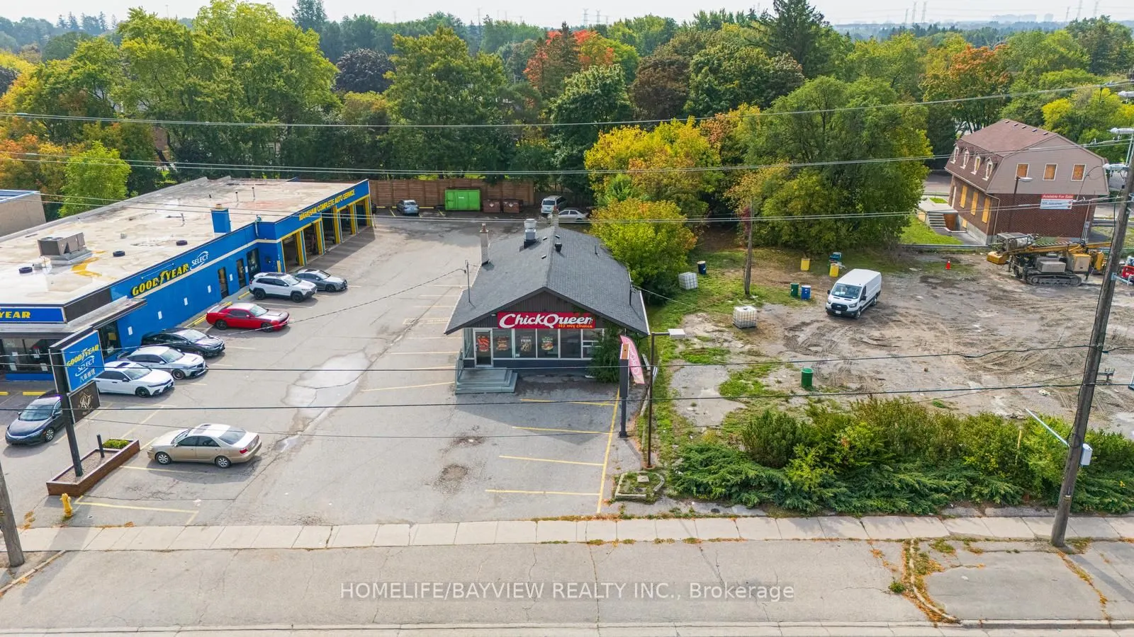 5775 Highway 7 E