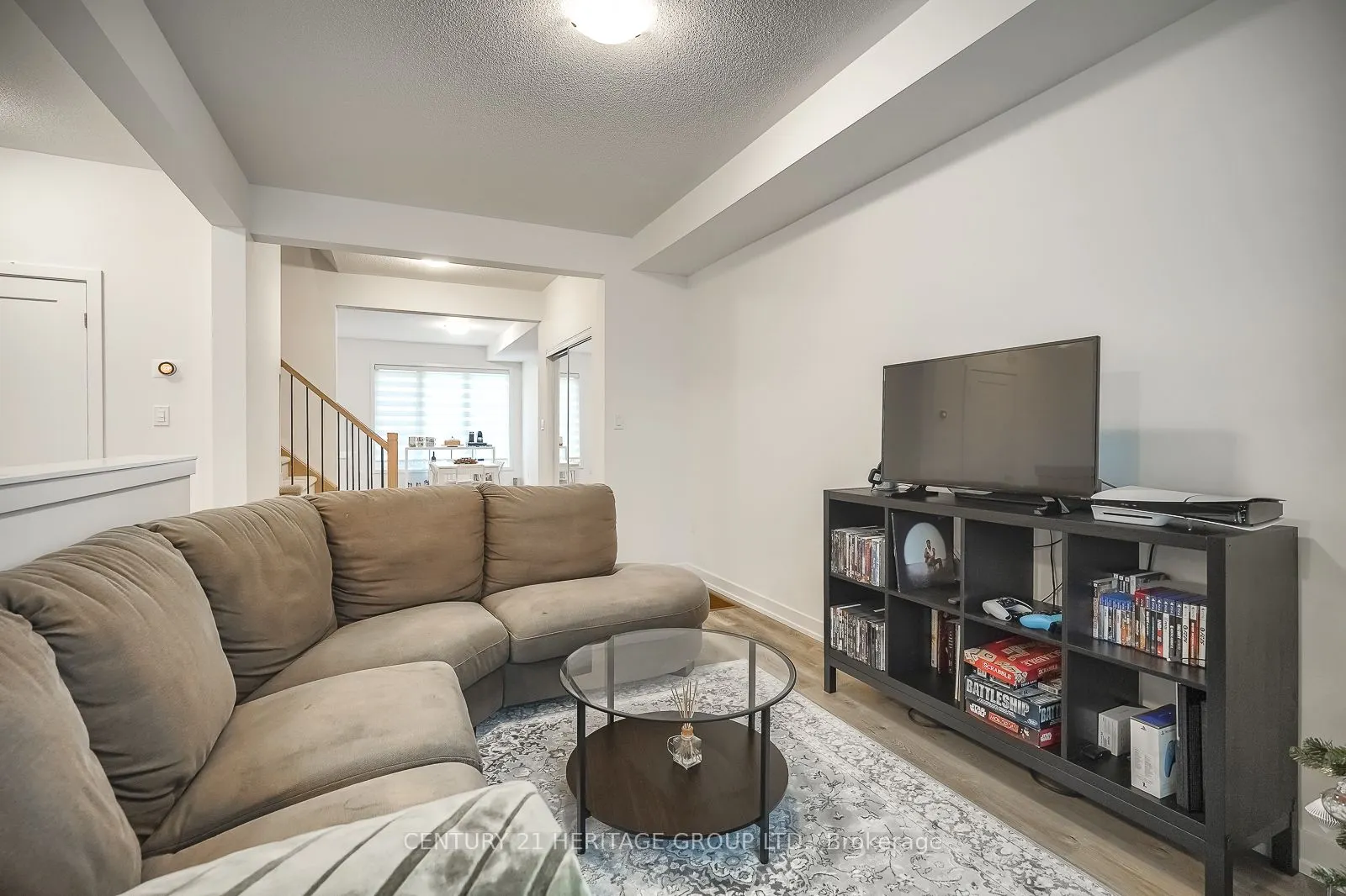 125 Lyall Stokes Circle