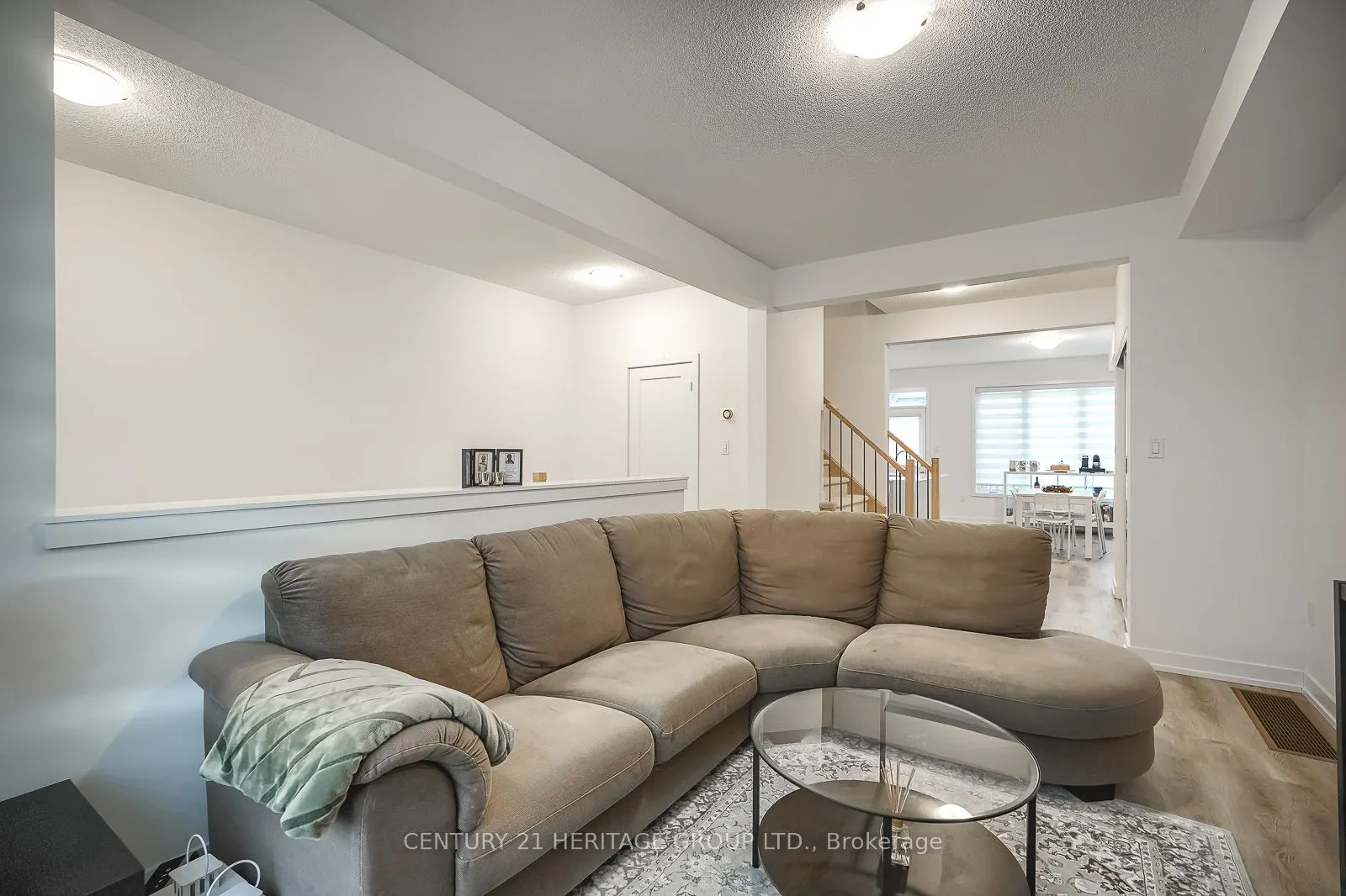 125 Lyall Stokes Circle