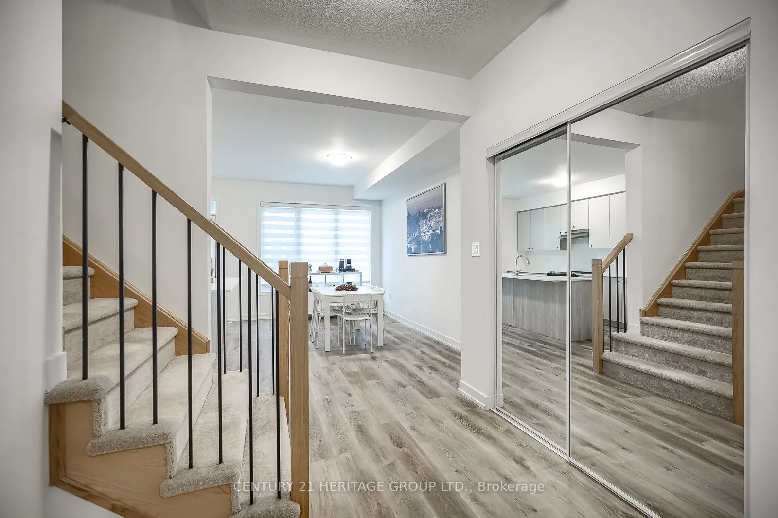 125 Lyall Stokes Circle
