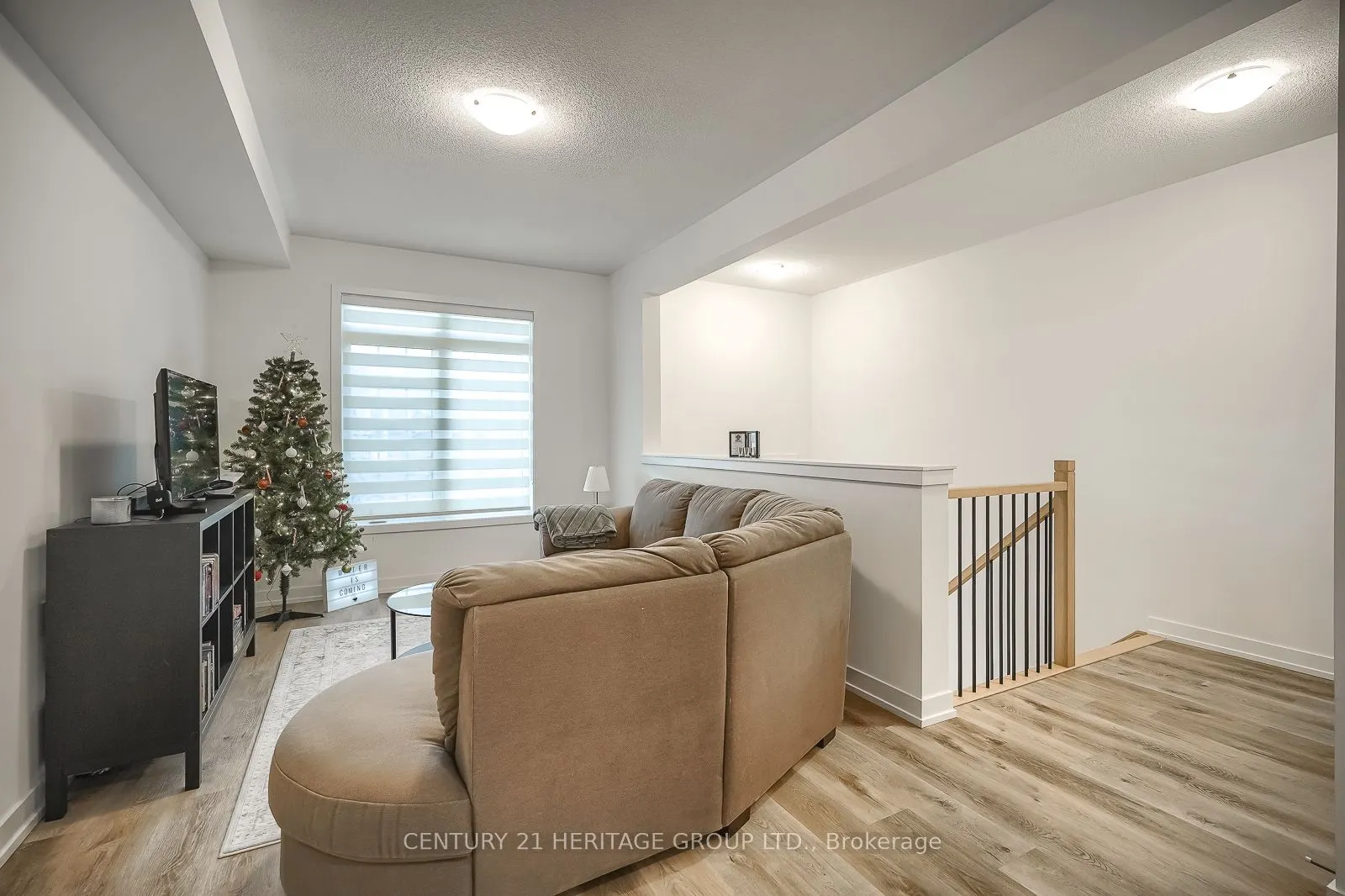 125 Lyall Stokes Circle