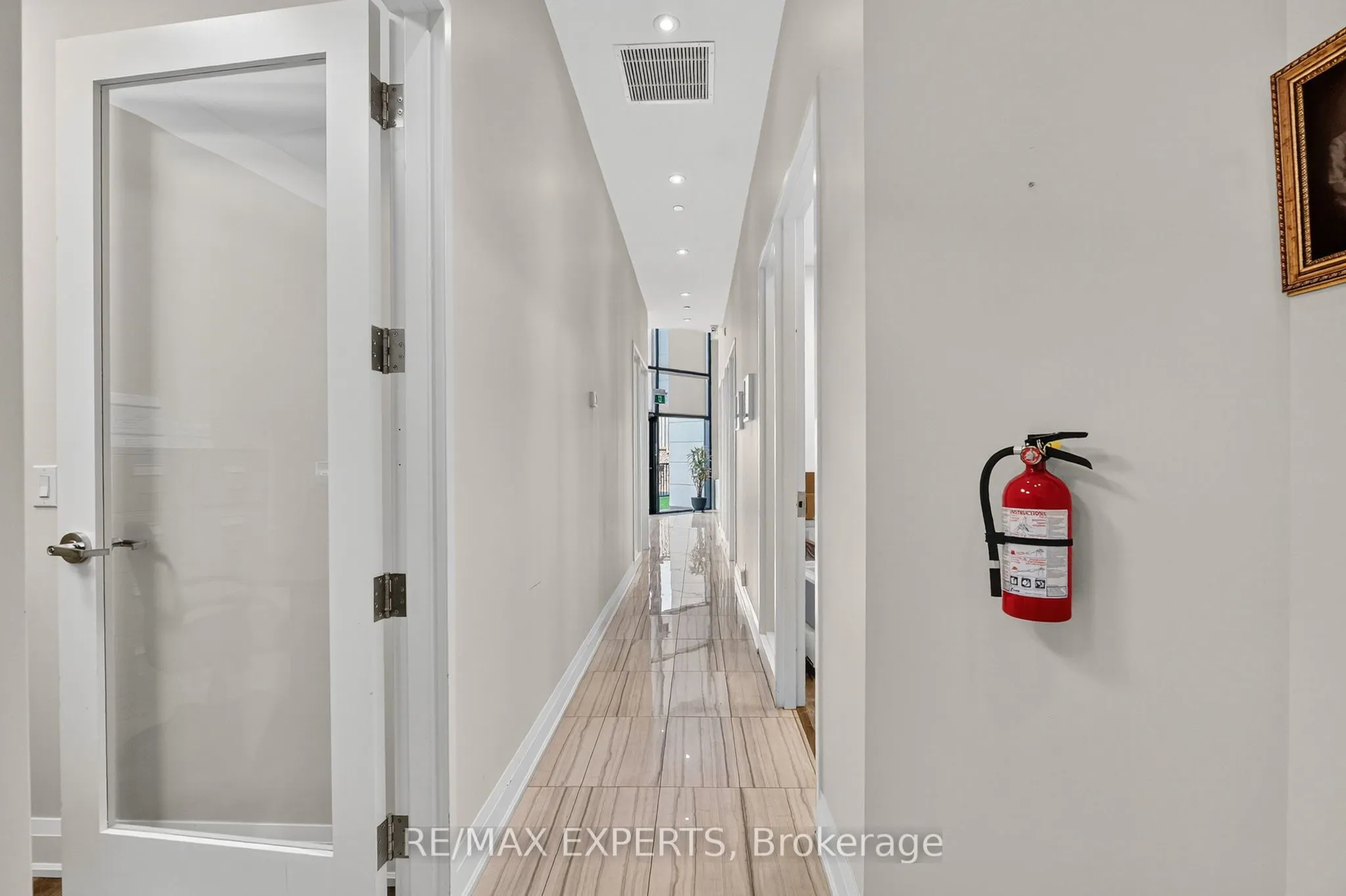 12 Woodstream Boulevard, #6
