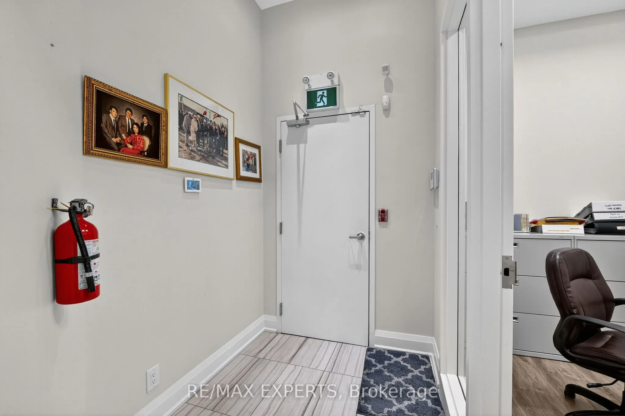 12 Woodstream Boulevard, #6