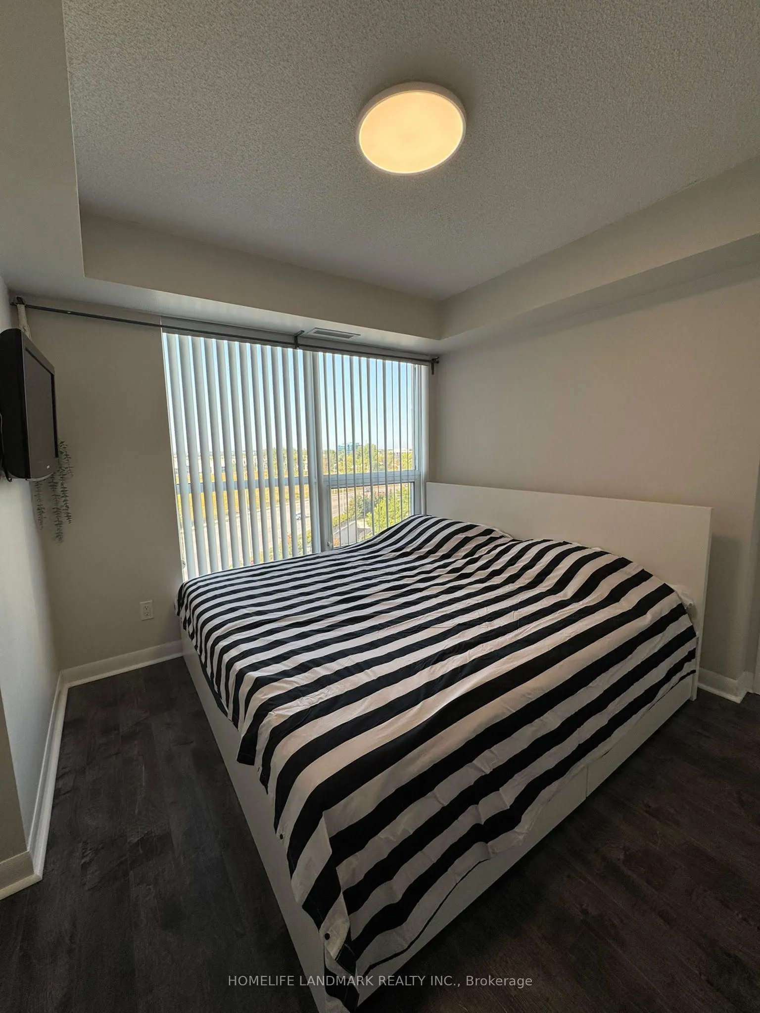 75 Norman Bethune Avenue E, ## 622