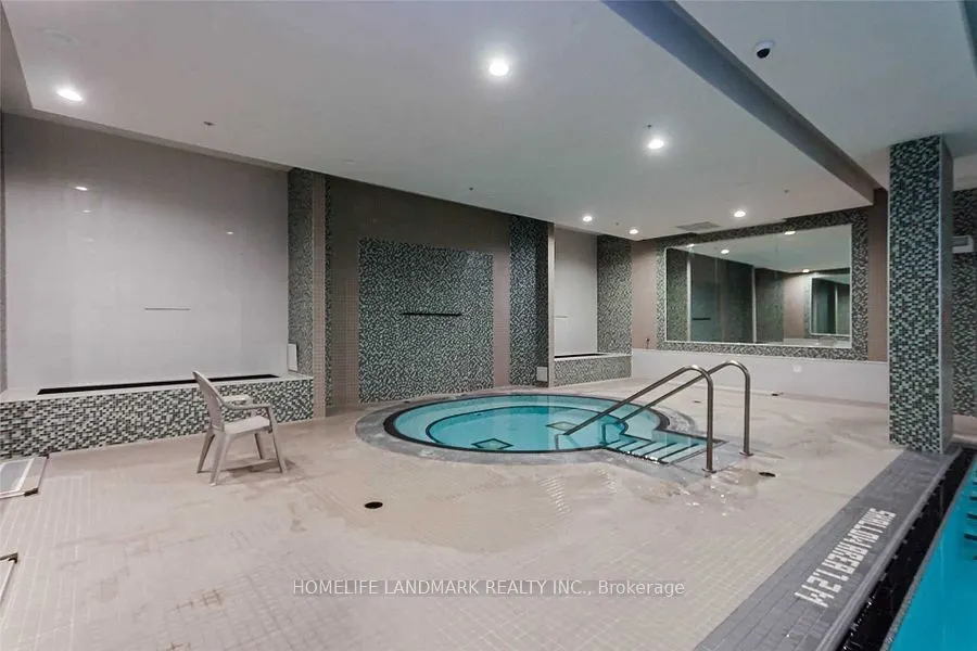 75 Norman Bethune Avenue E, ## 622