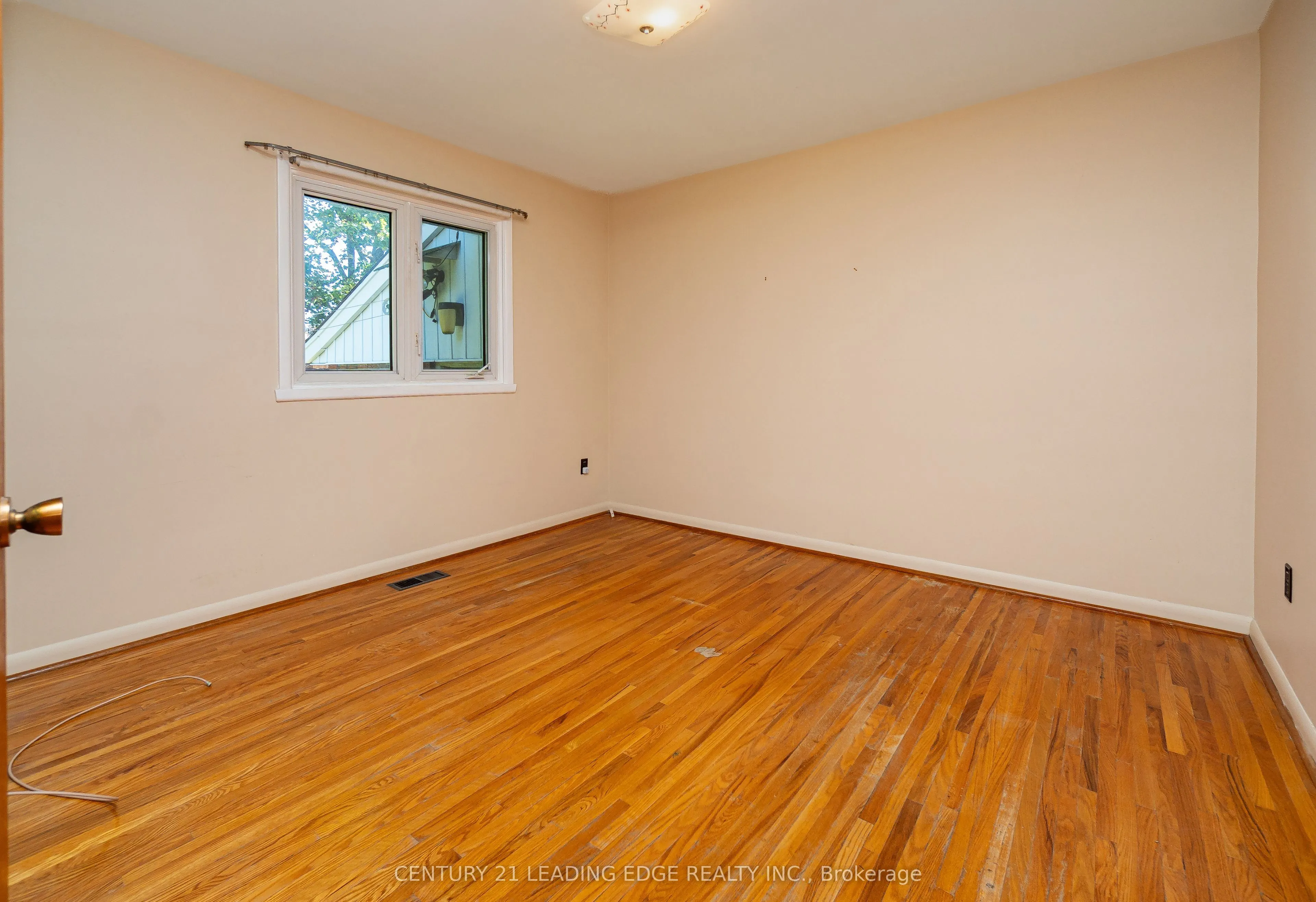 12207 Tenth Line