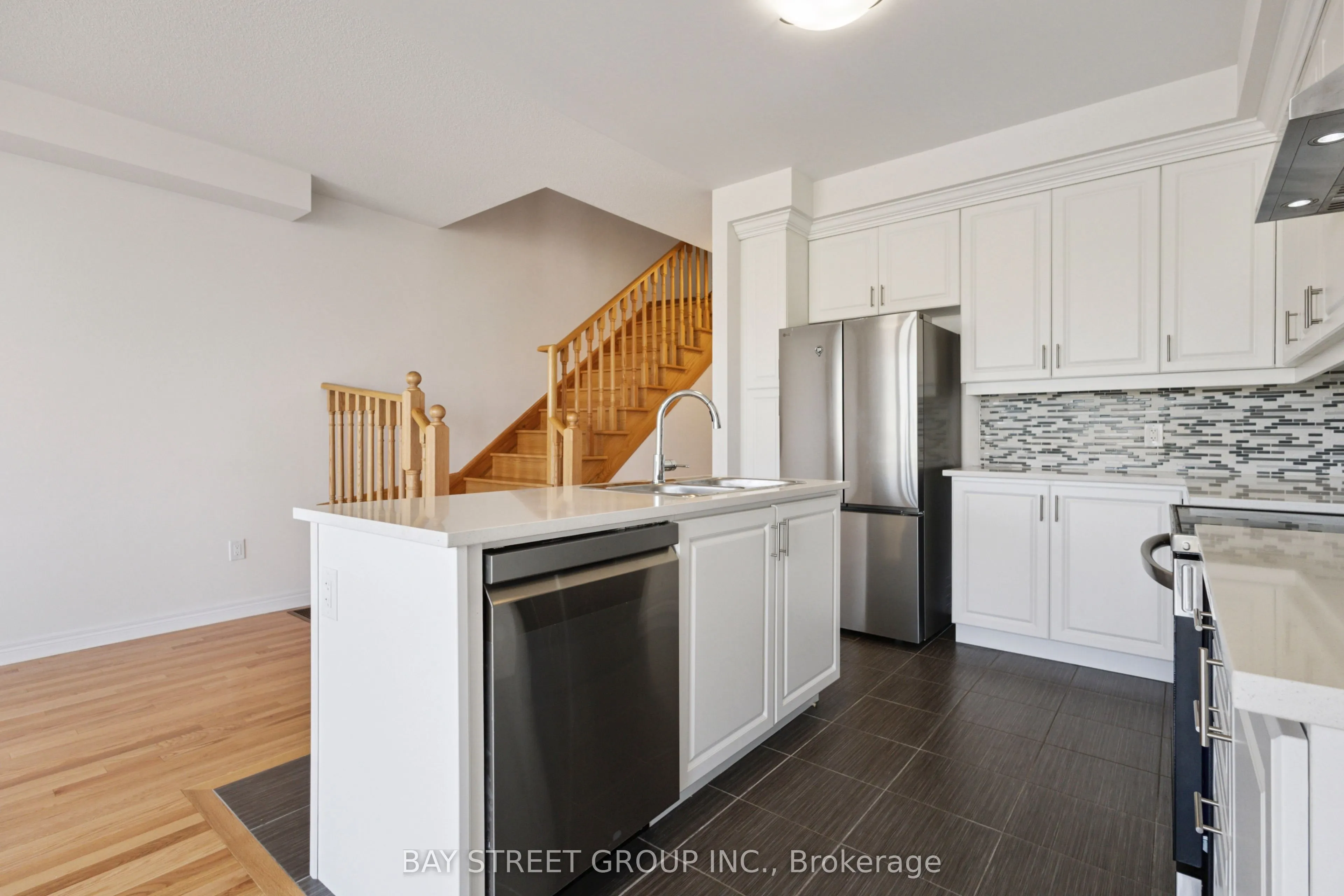 174 Mumbai Drive