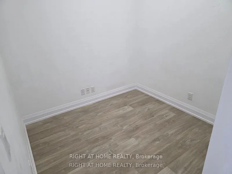 7890 Bathurst Street, #2302