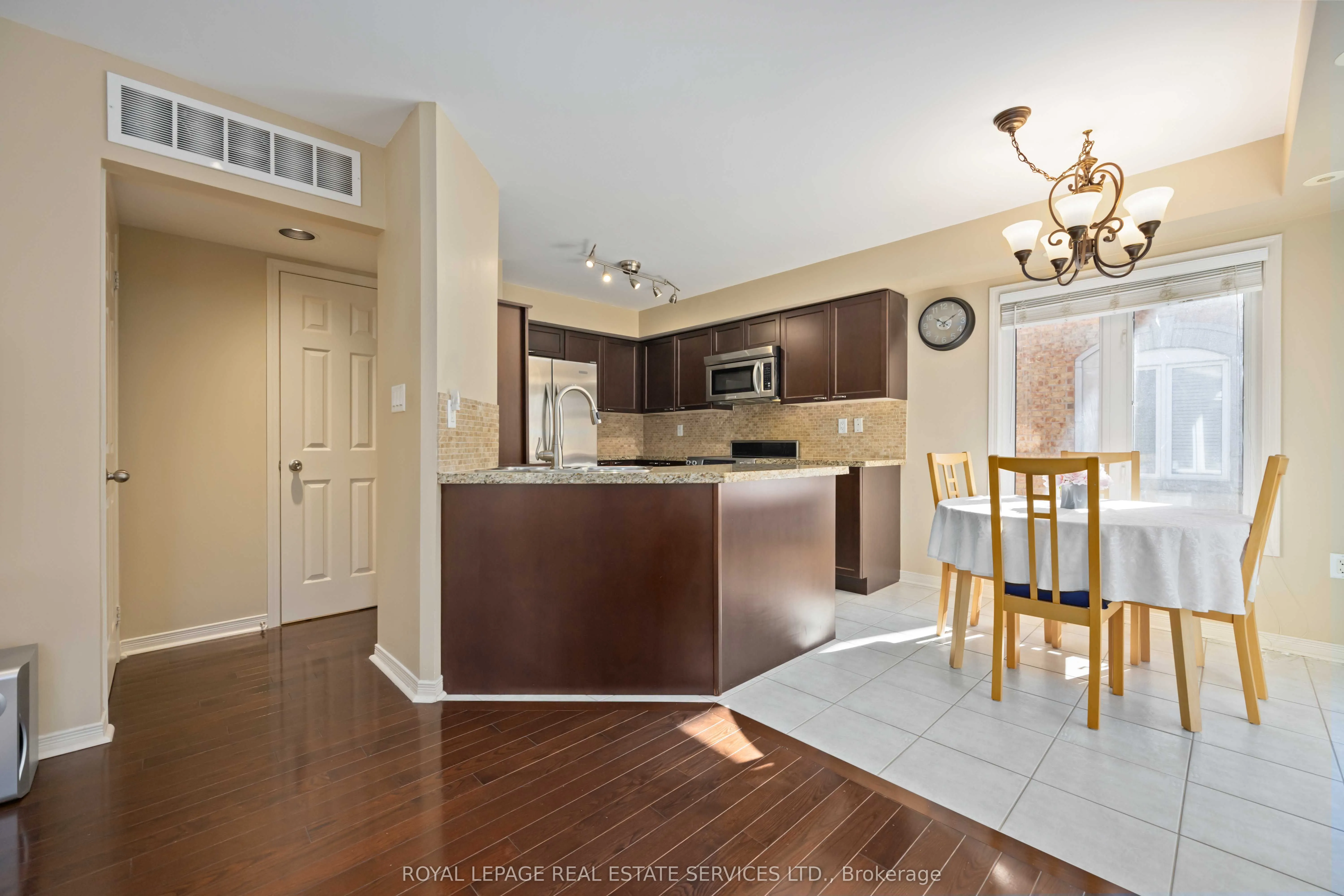 2179 Bur Oak Avenue, #55