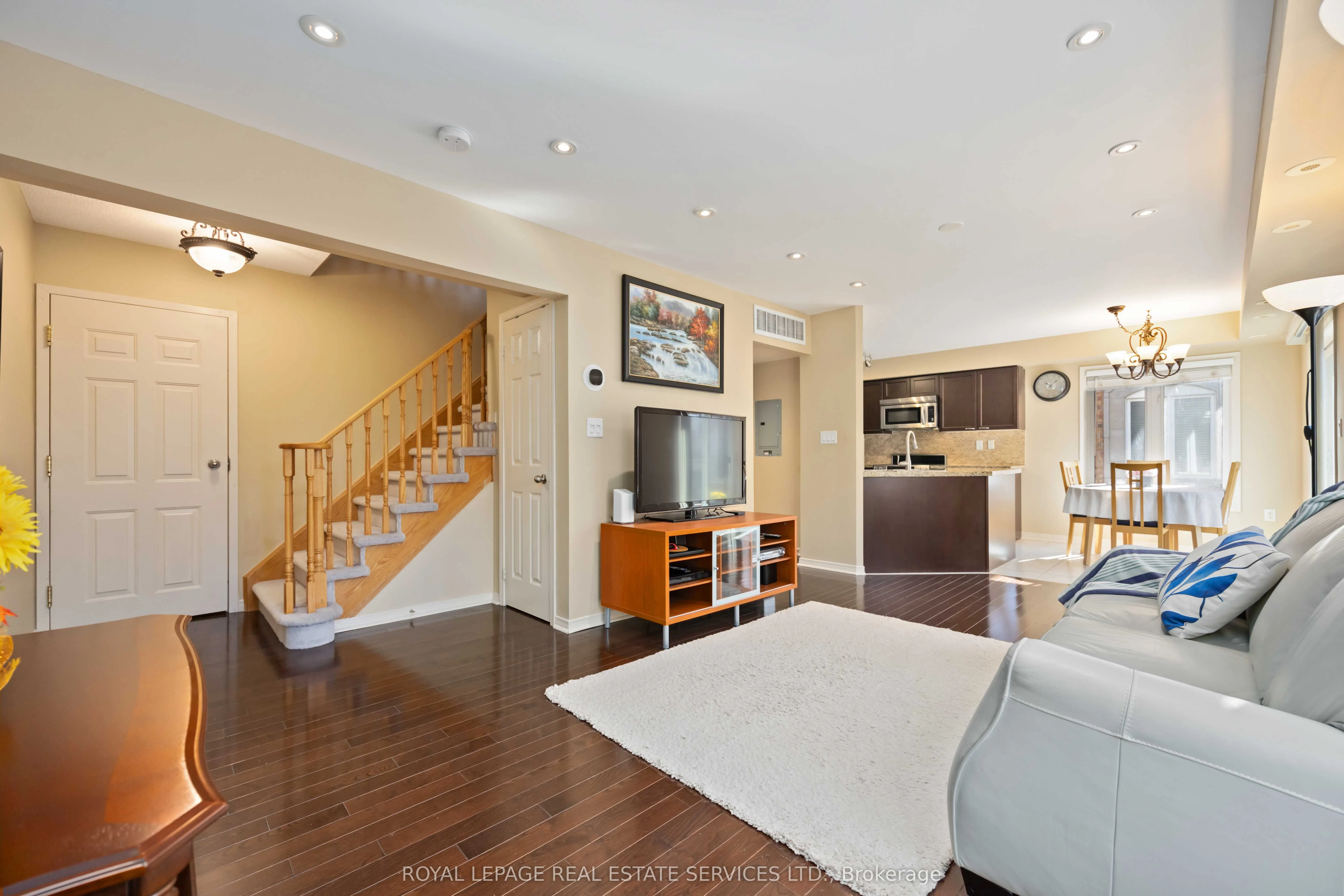 2179 Bur Oak Avenue, #55