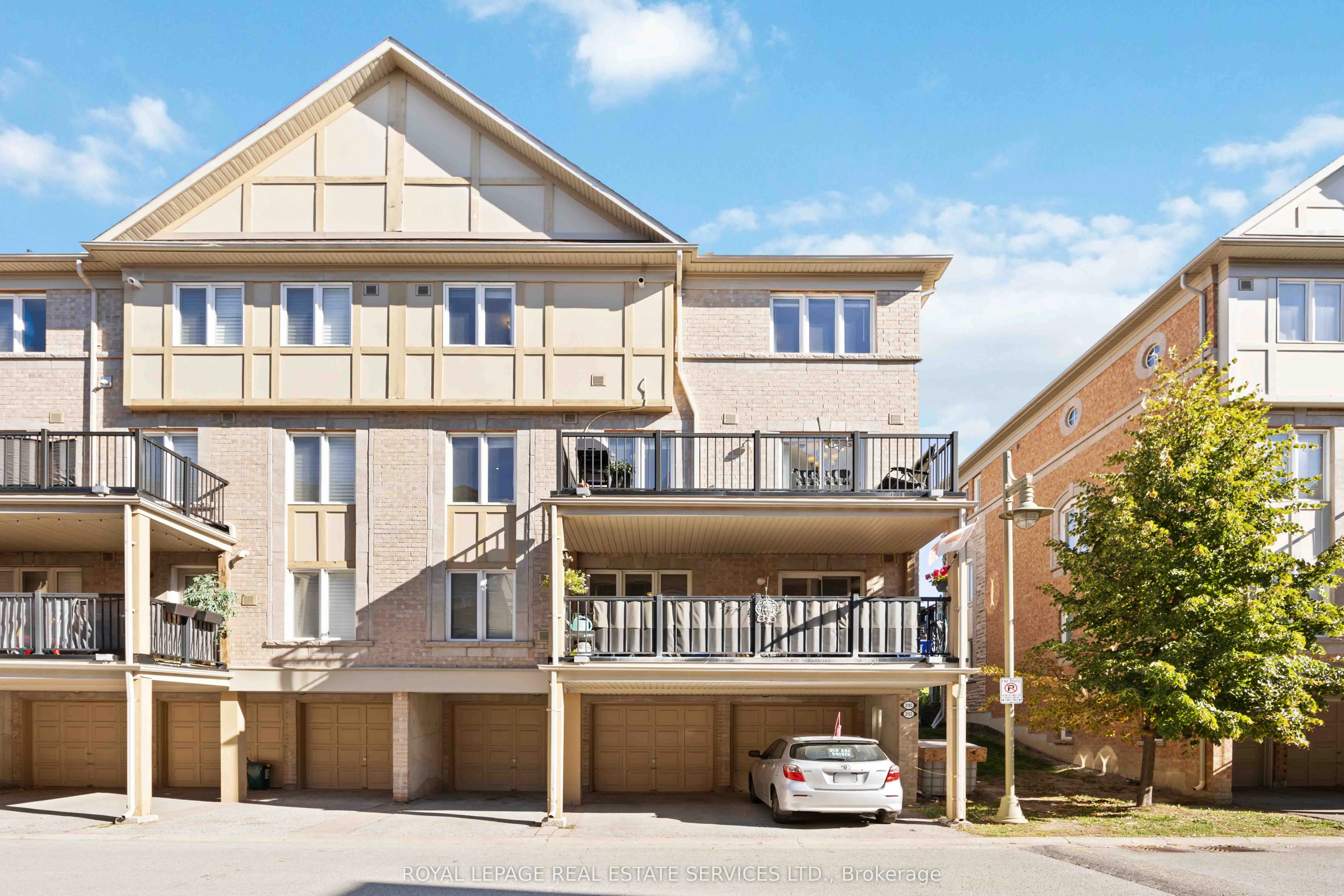2179 Bur Oak Avenue, #55