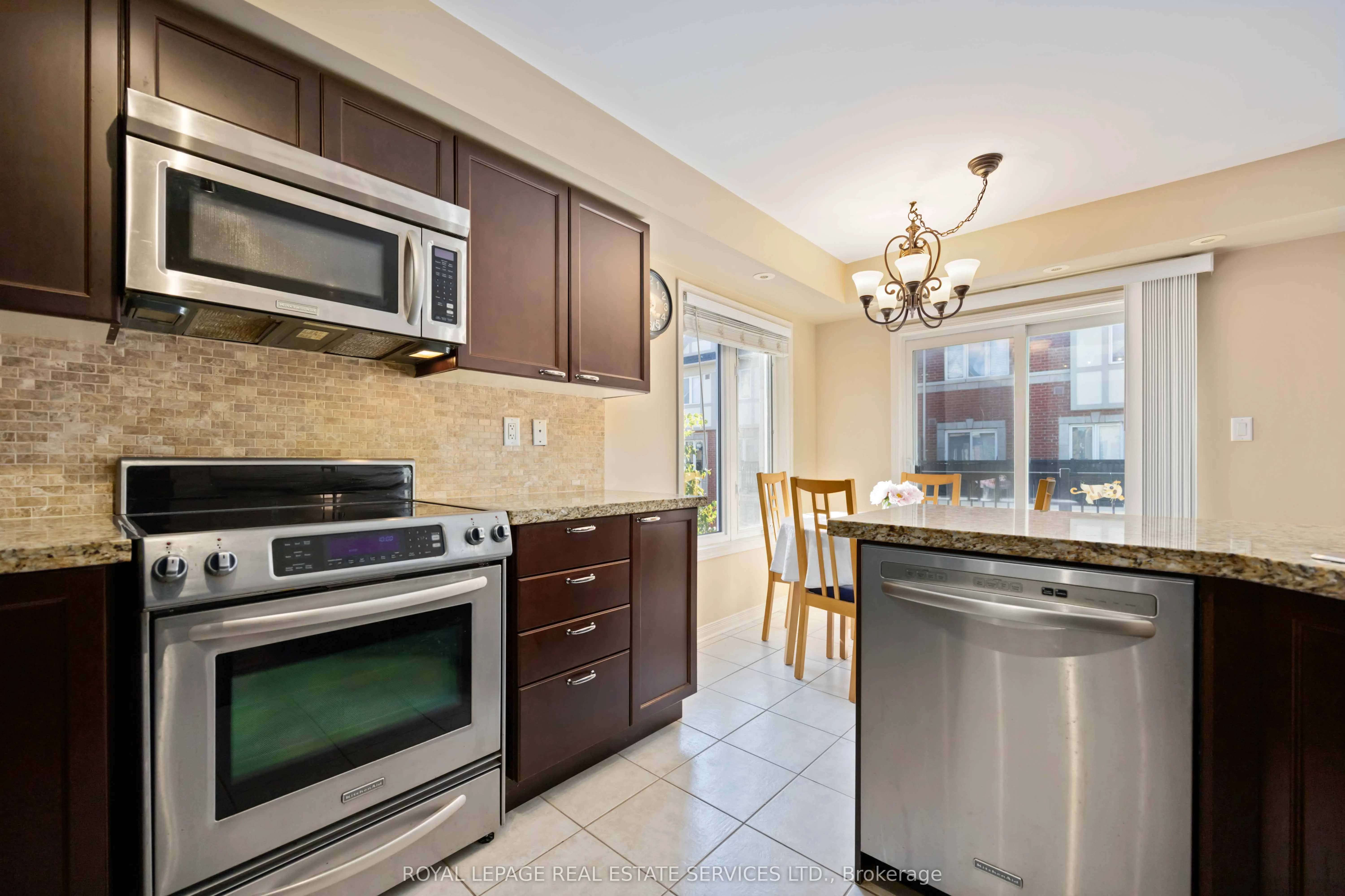 2179 Bur Oak Avenue, #55