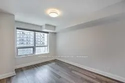 376 Highway 7 E, #709