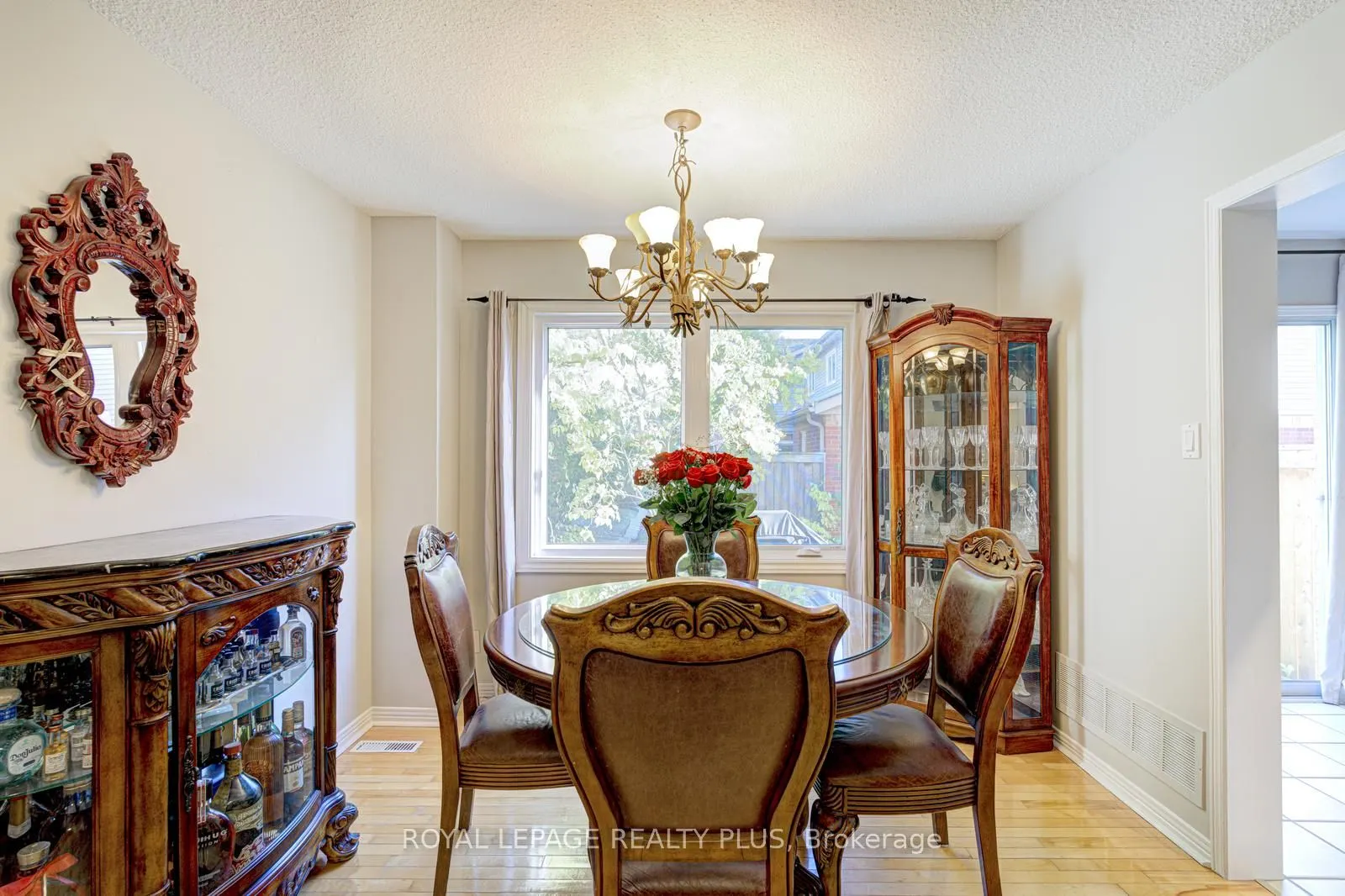 767 Playter Crescent, #767
