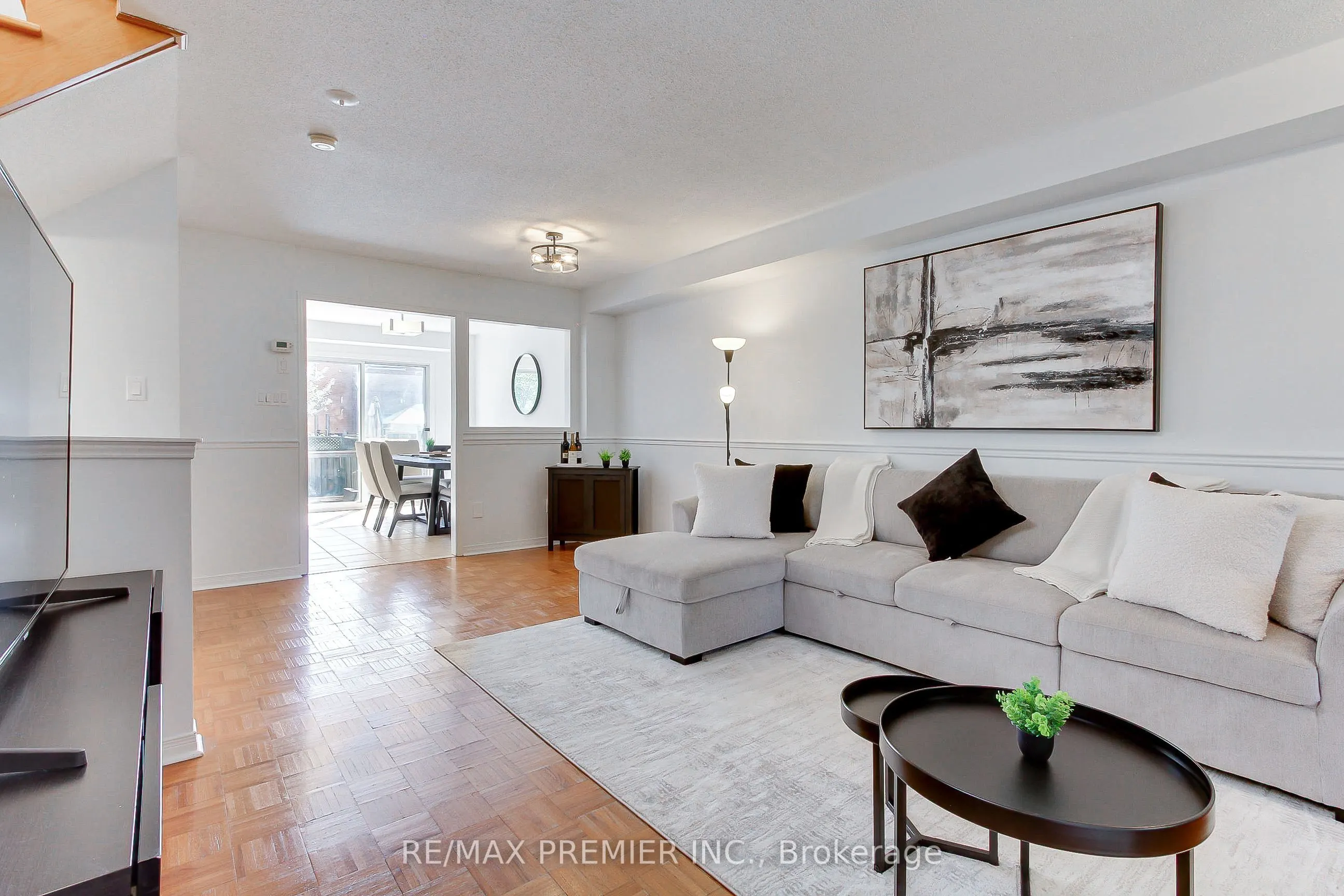 39 Ronan Crescent