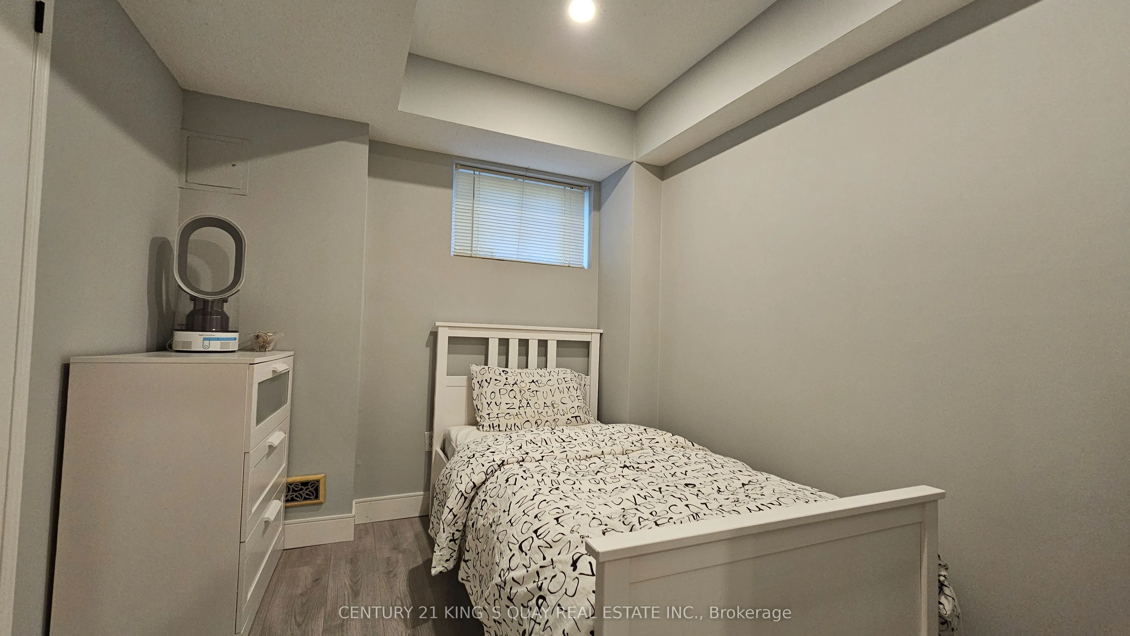 759 Cornell Rouge Boulevard