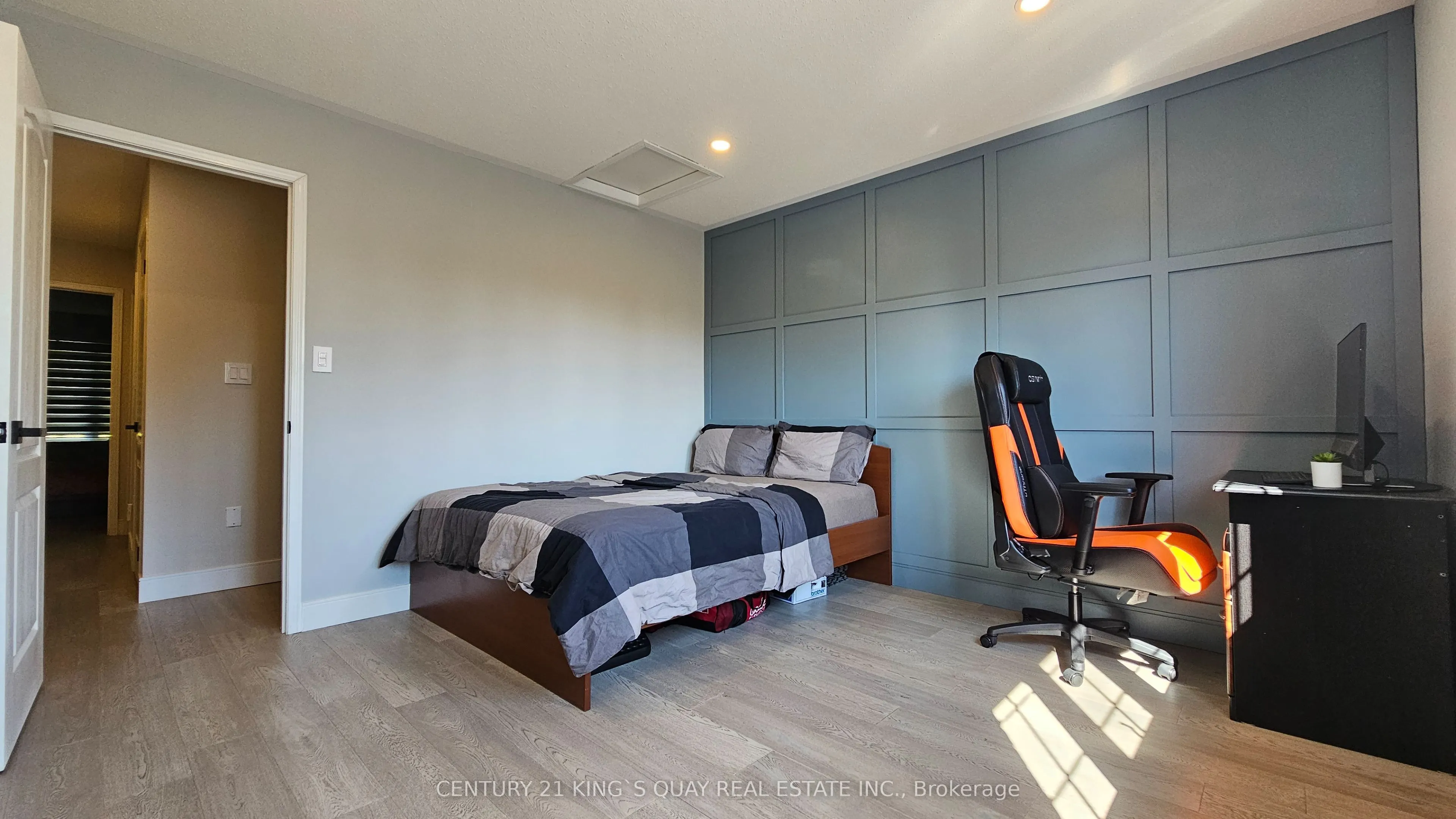 759 Cornell Rouge Boulevard