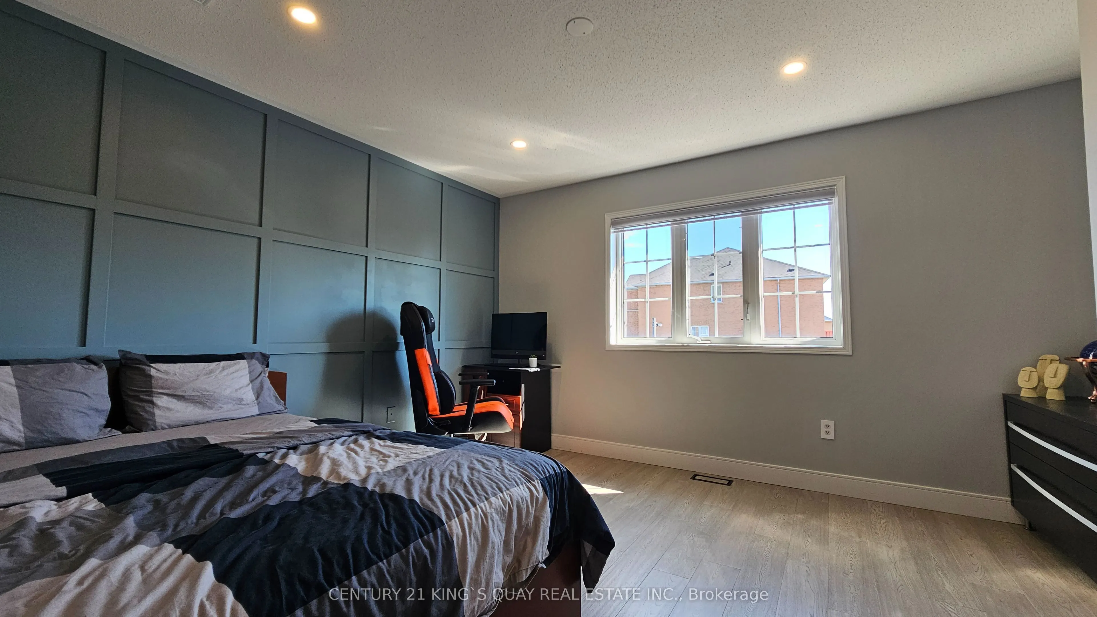 759 Cornell Rouge Boulevard