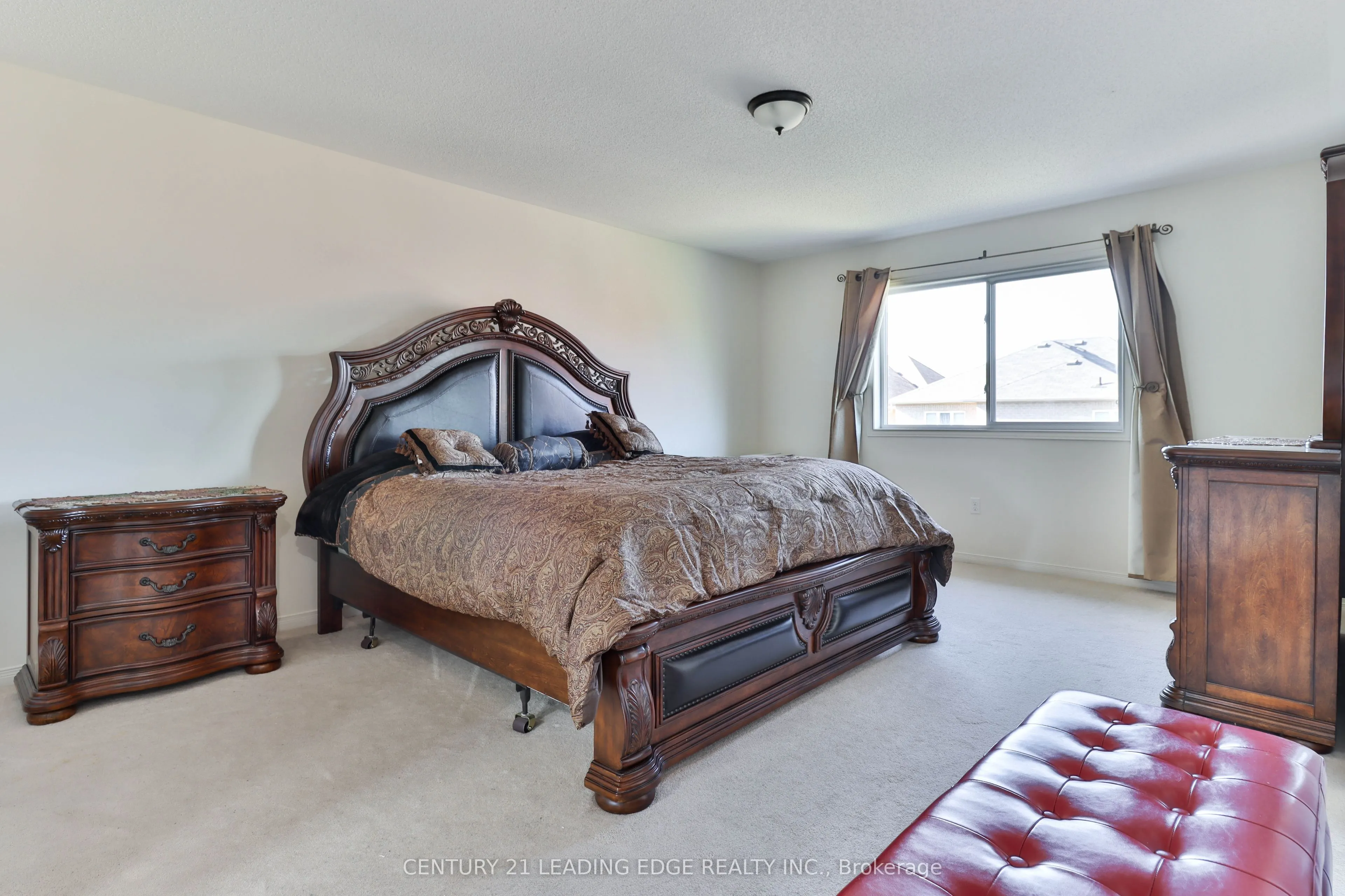15 Robertdale Court