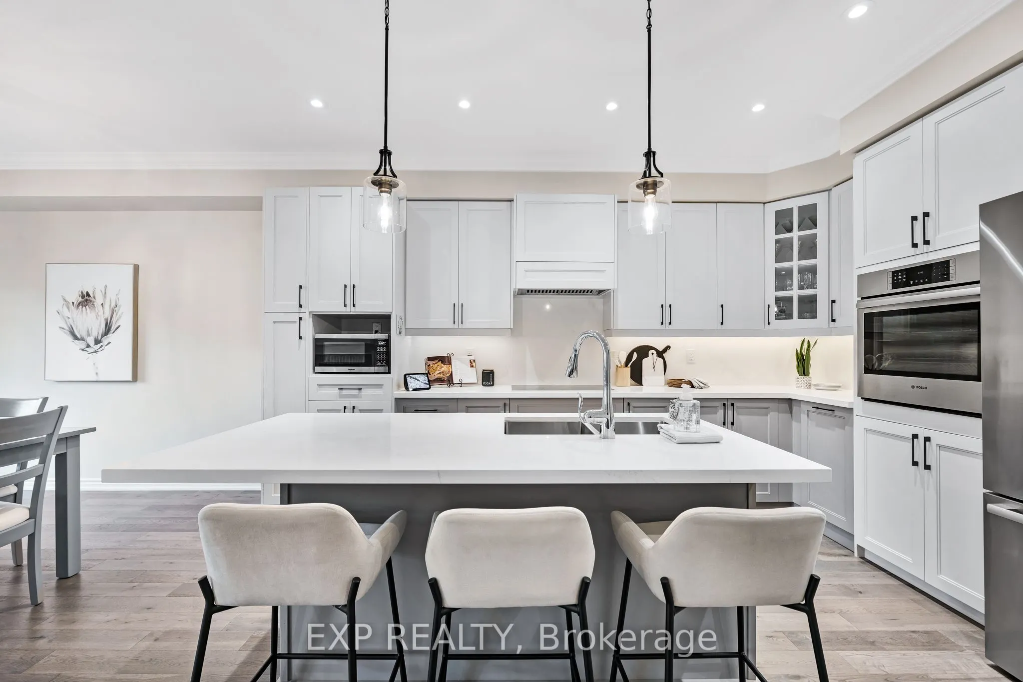 9 Gord Matthews Way