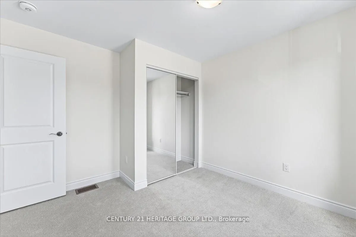 6 Elgin Court