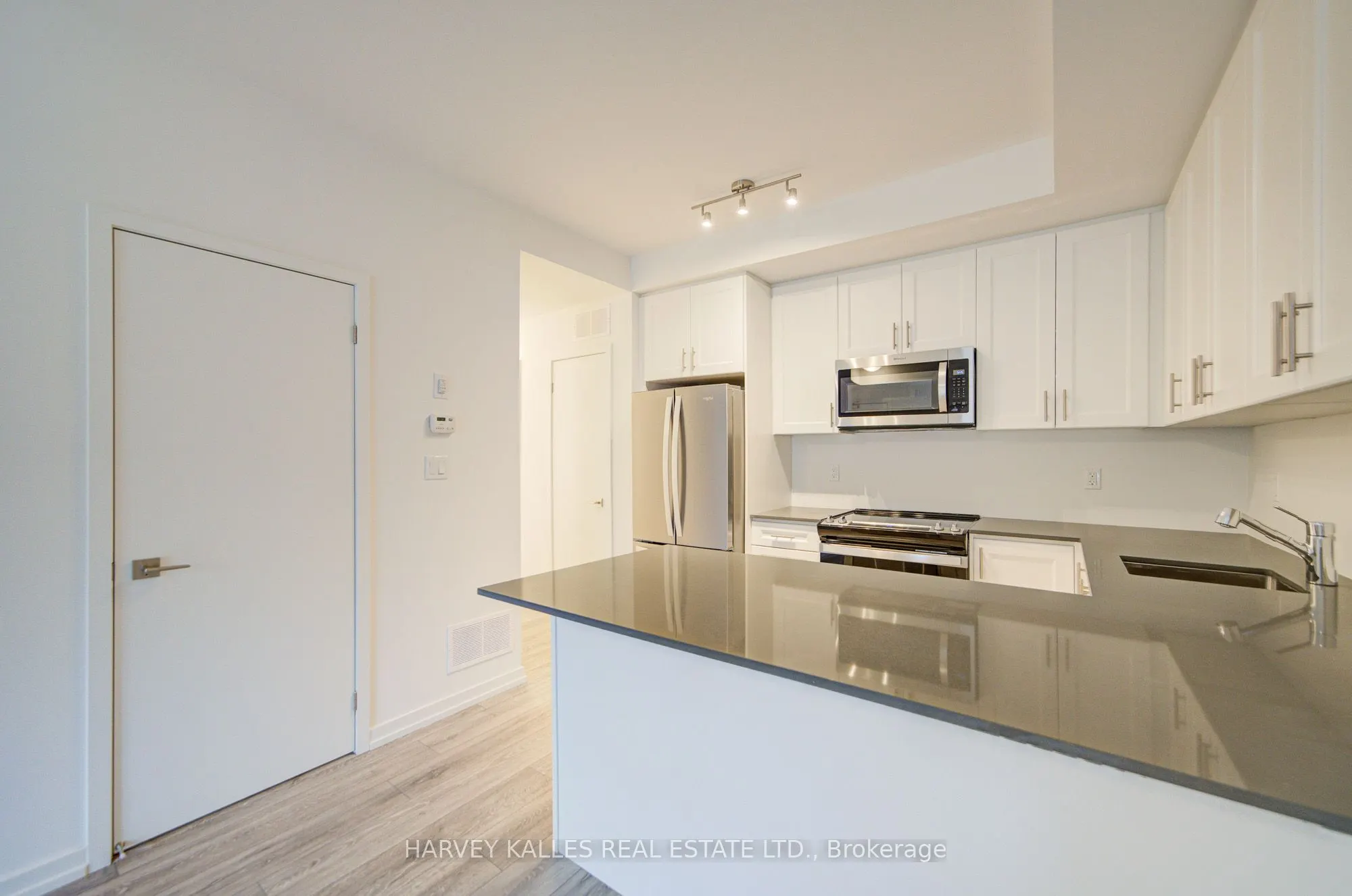 18 Lytham Green Circle, #32