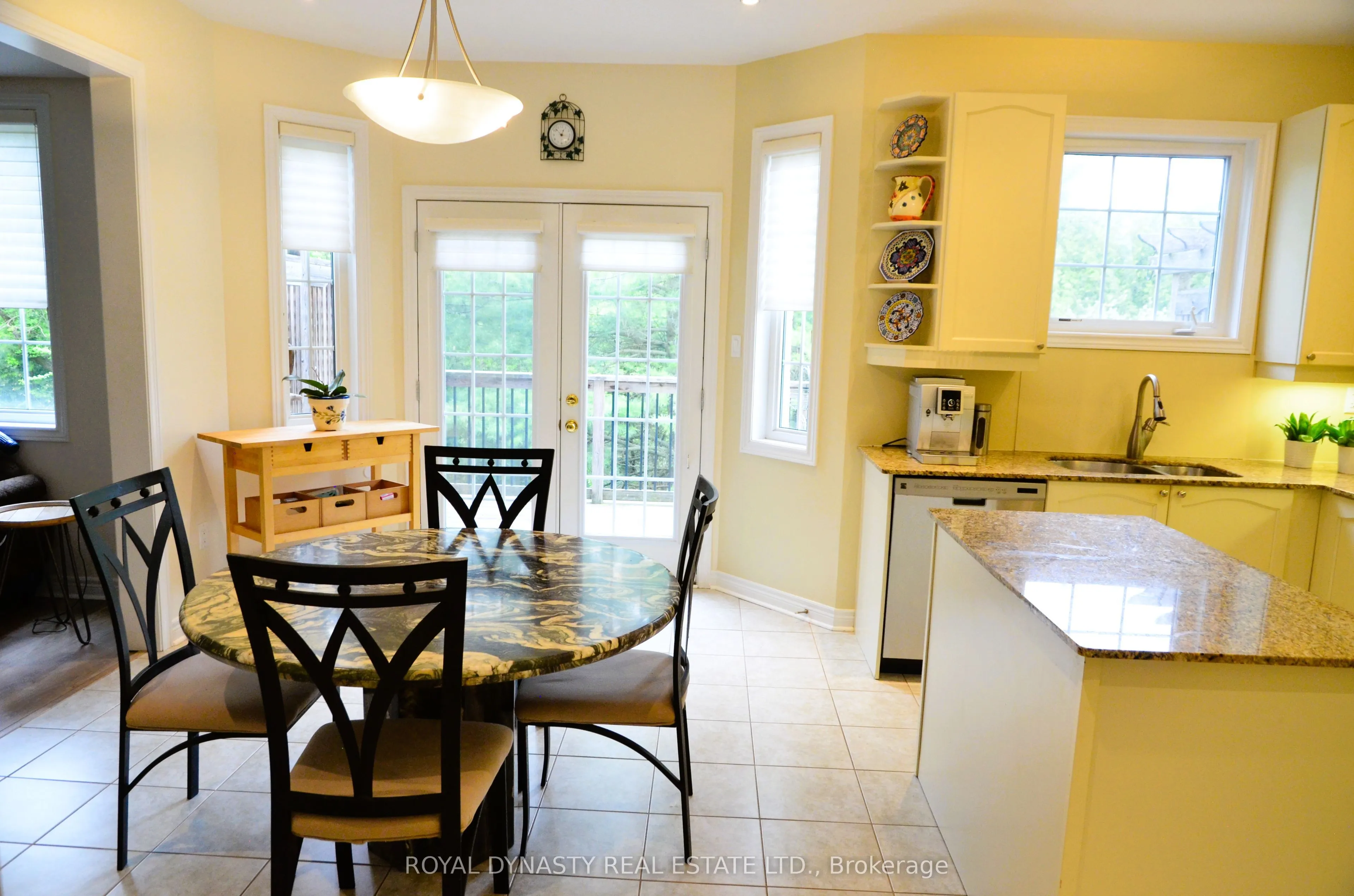 16 Nature Way Crescent