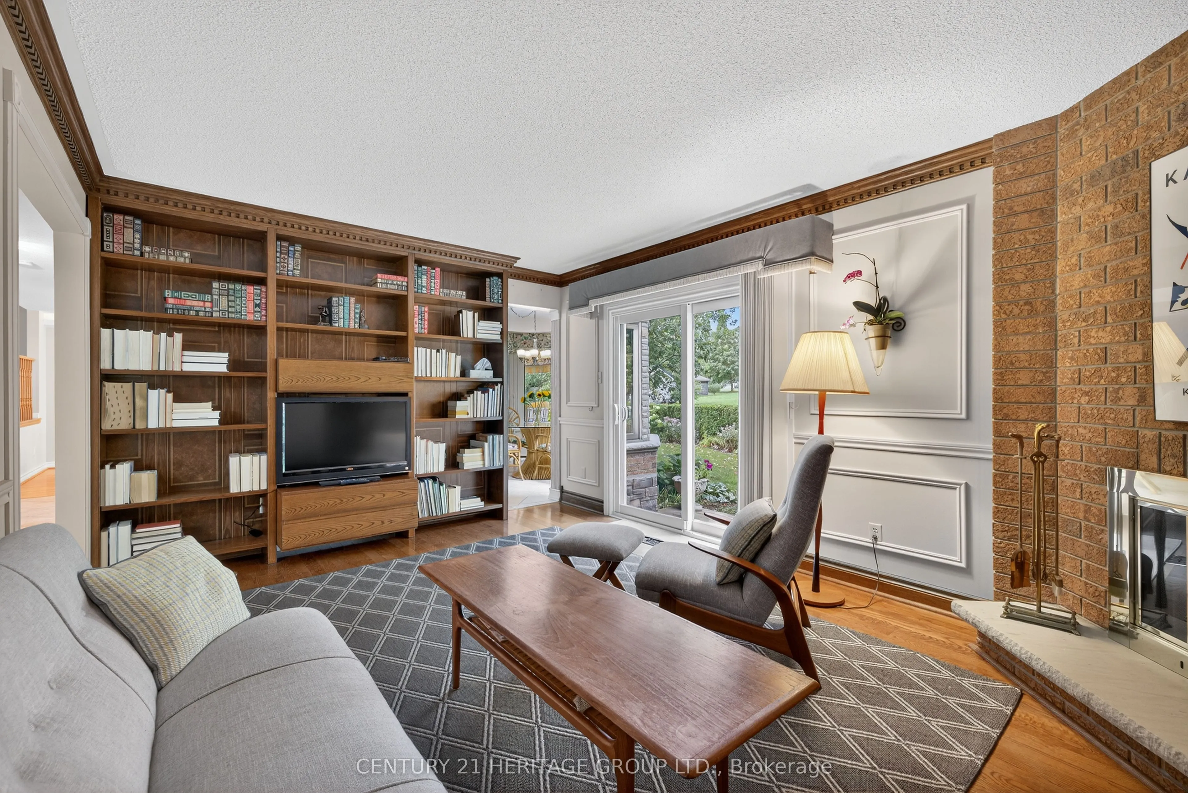 41 Murdock Avenue