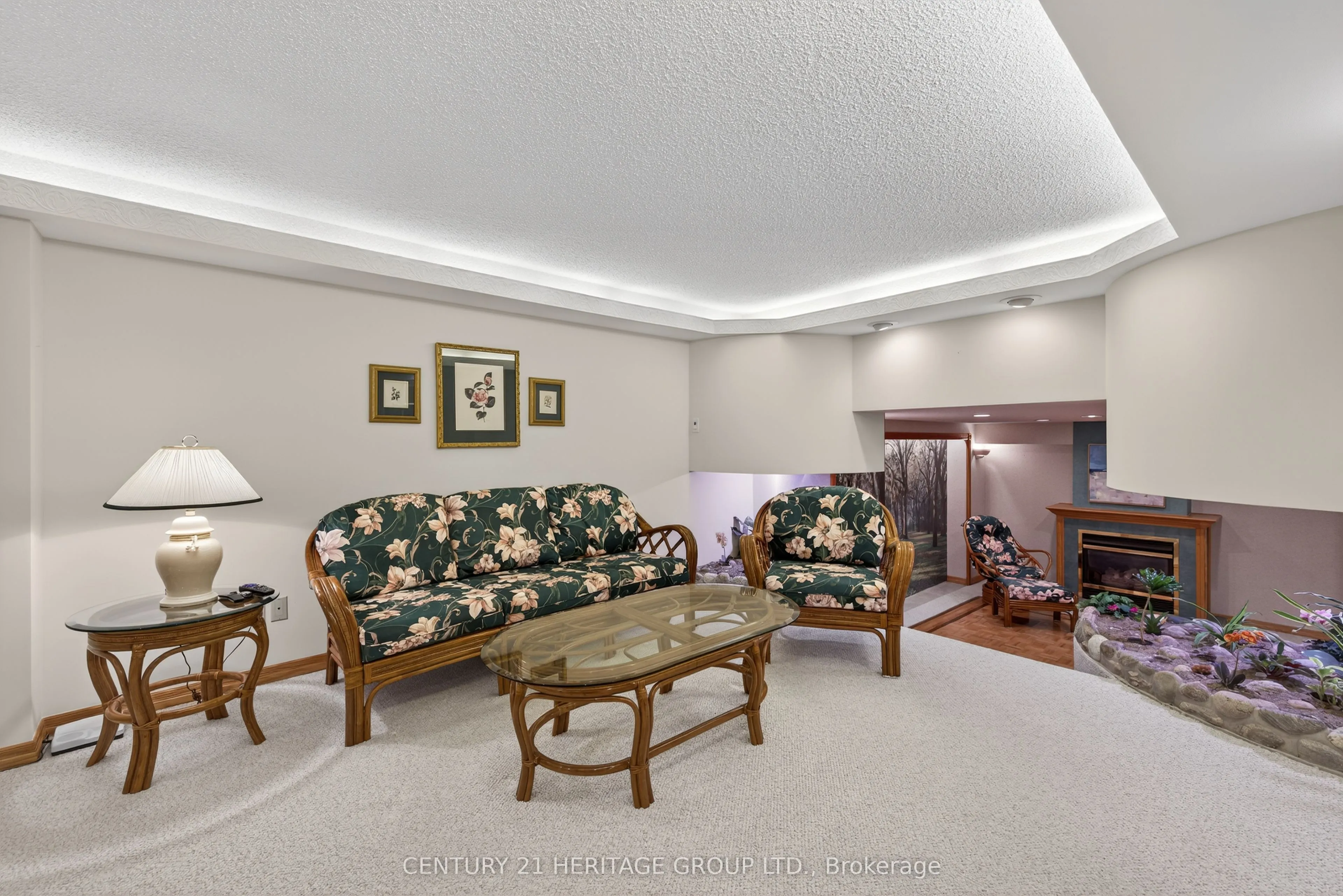 41 Murdock Avenue