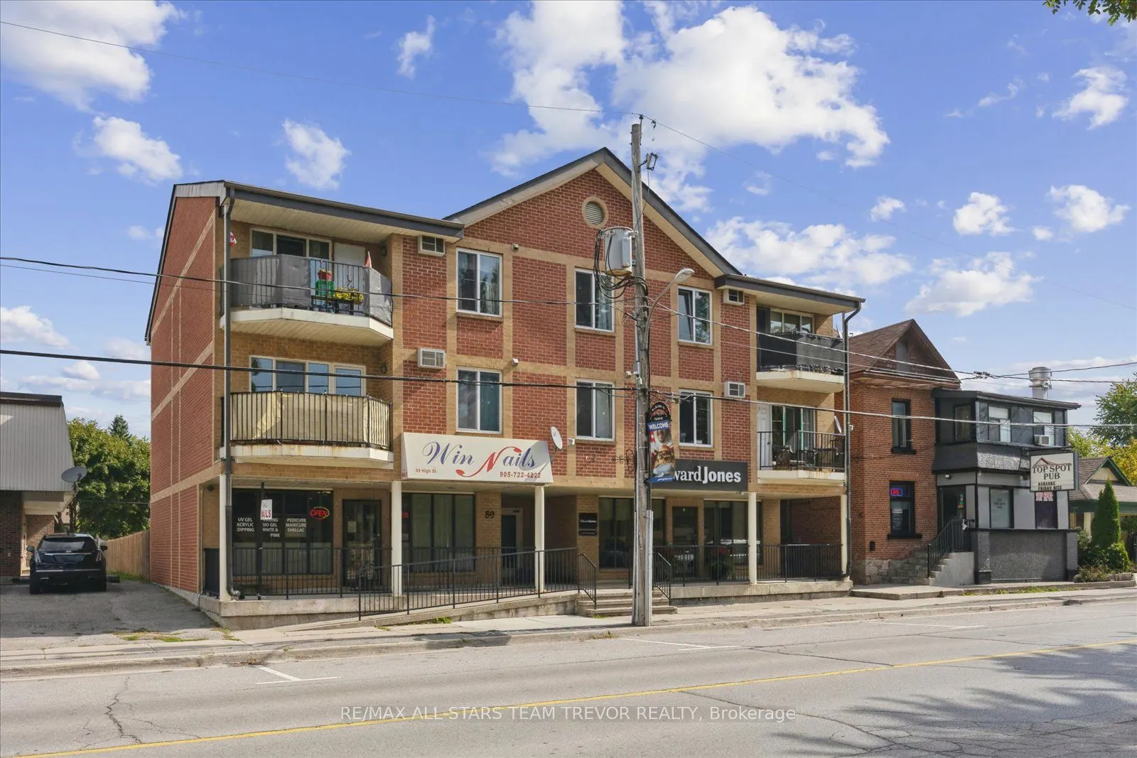 89 High Street