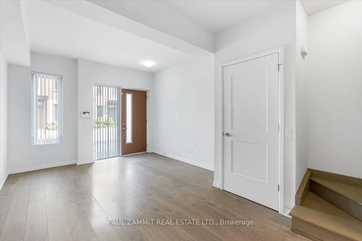 1020 Portage Parkway, #Th42