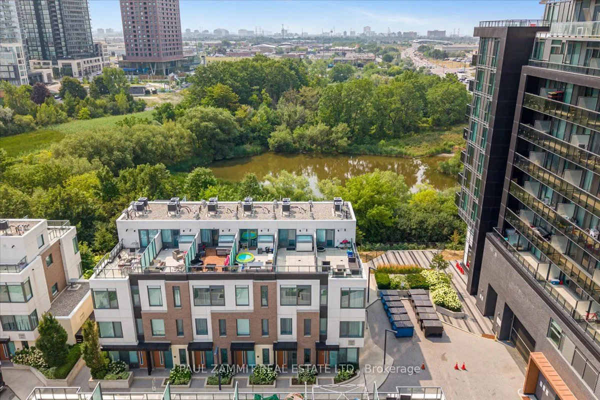 1020 Portage Parkway, #Th42