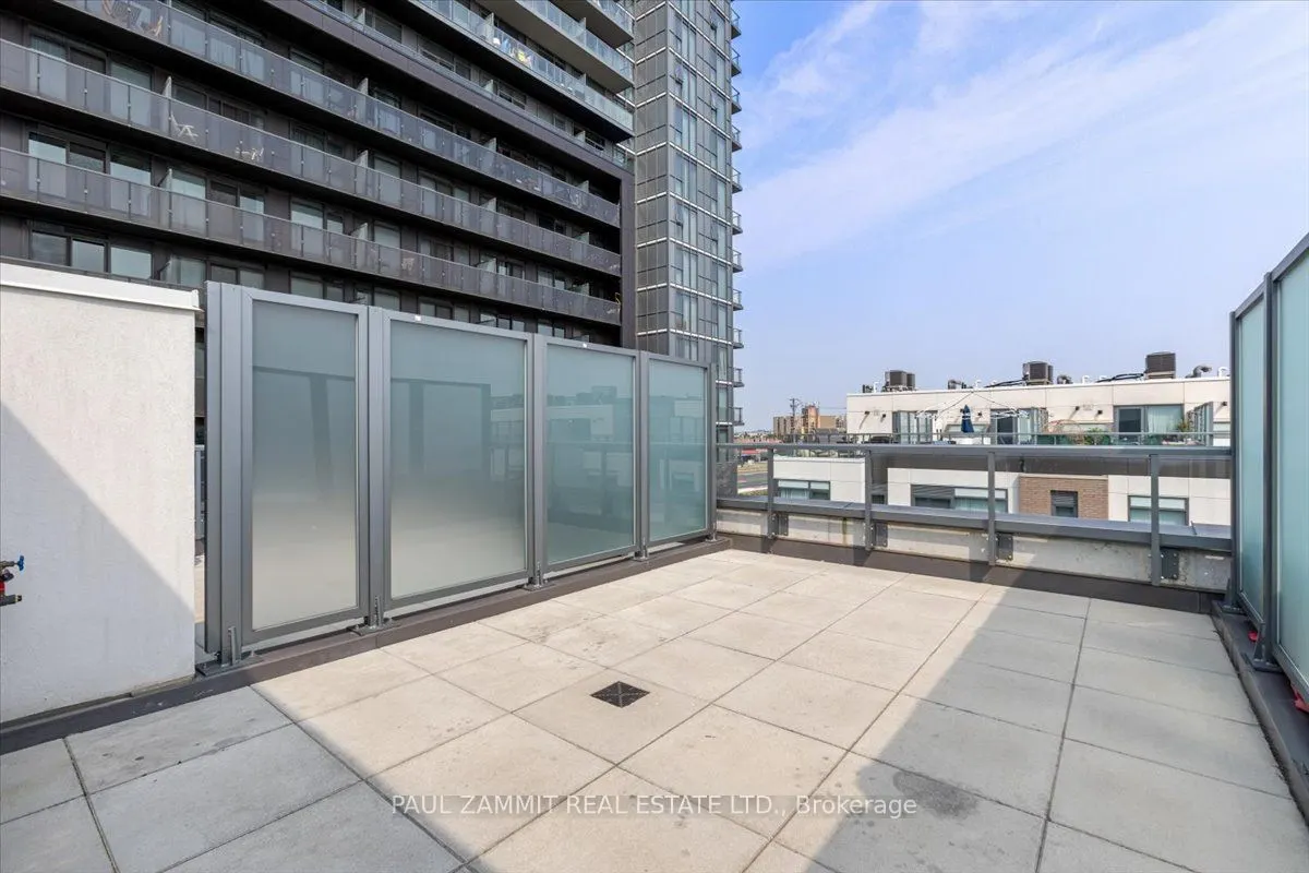 1020 Portage Parkway, #Th42