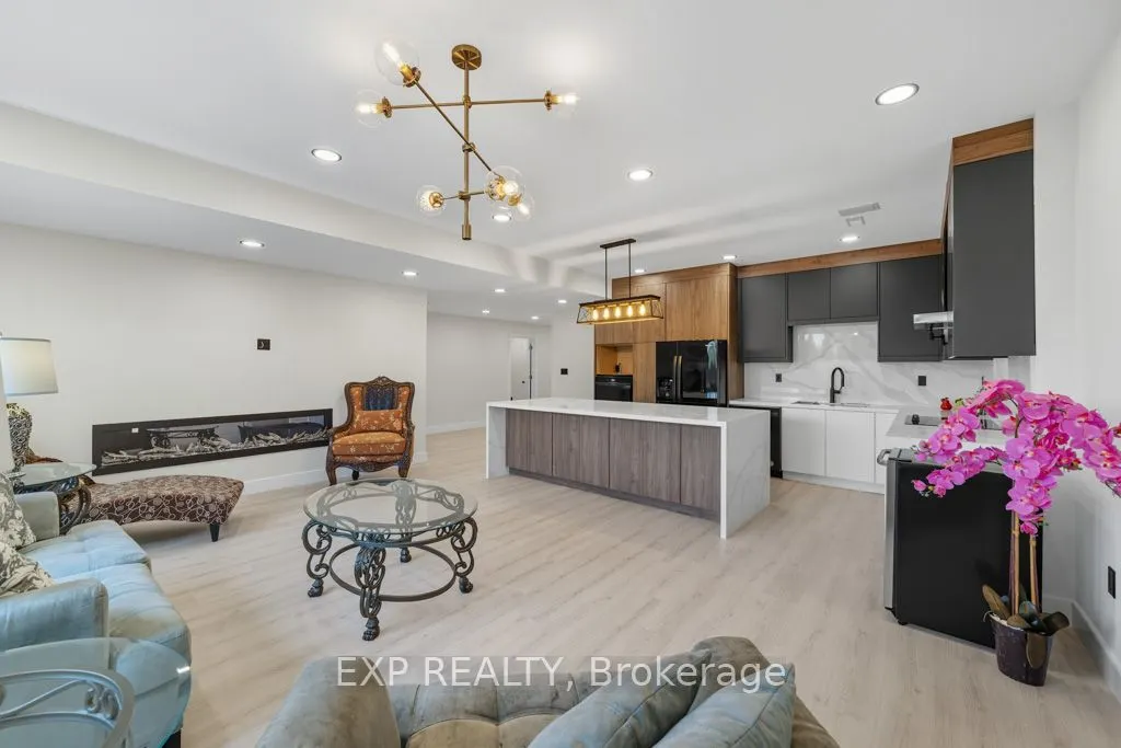 22 Longthorpe Court