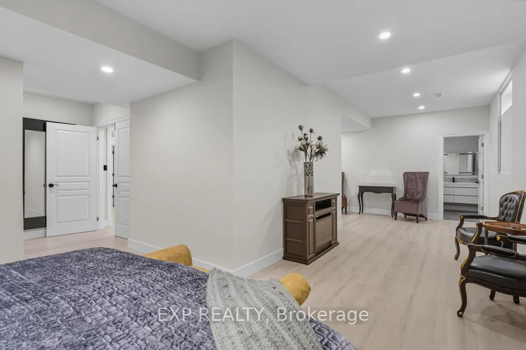 22 Longthorpe Court
