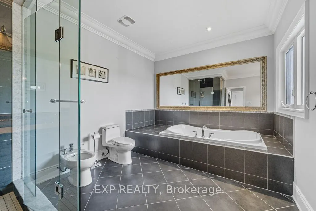 22 Longthorpe Court