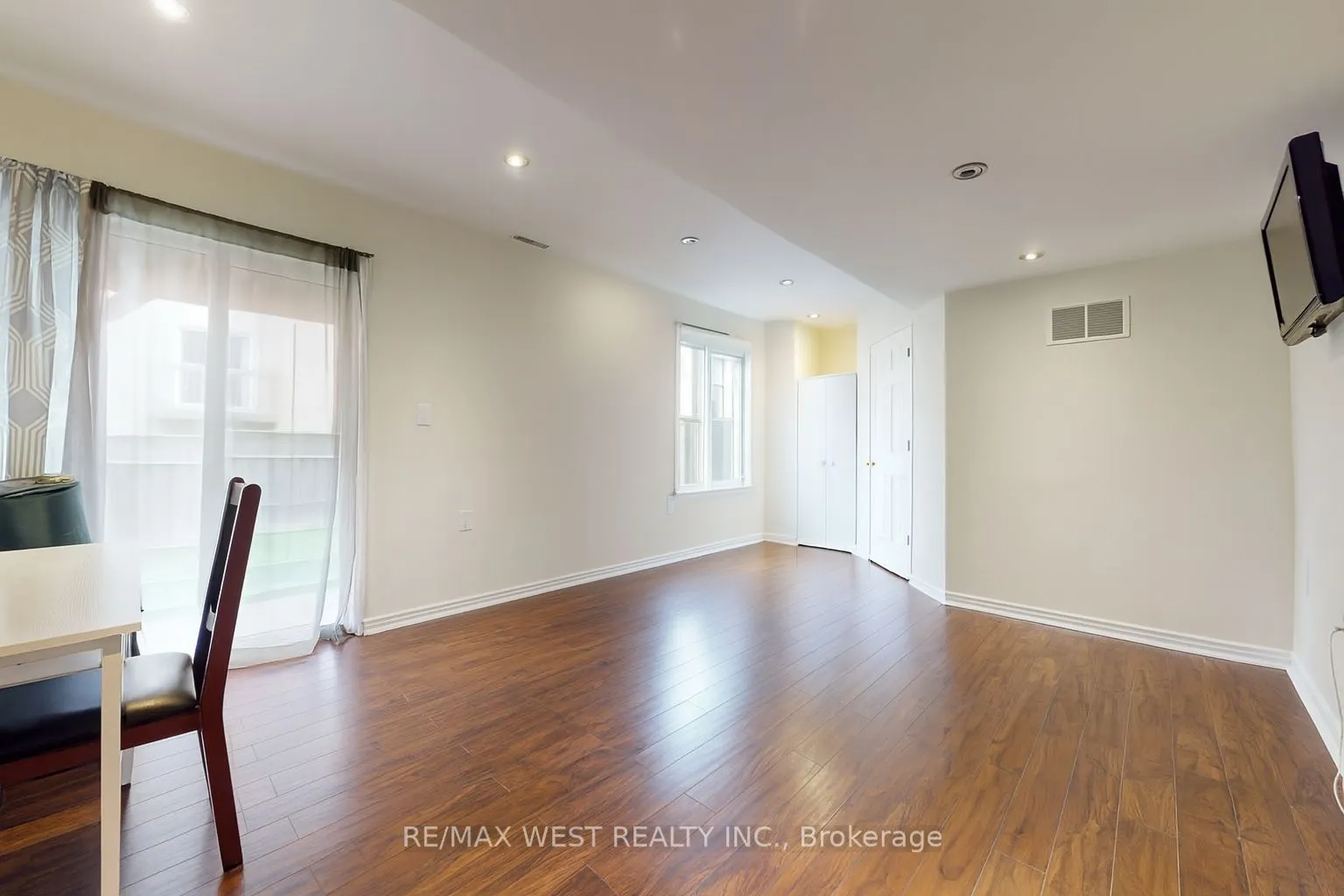 247 Knapton Drive