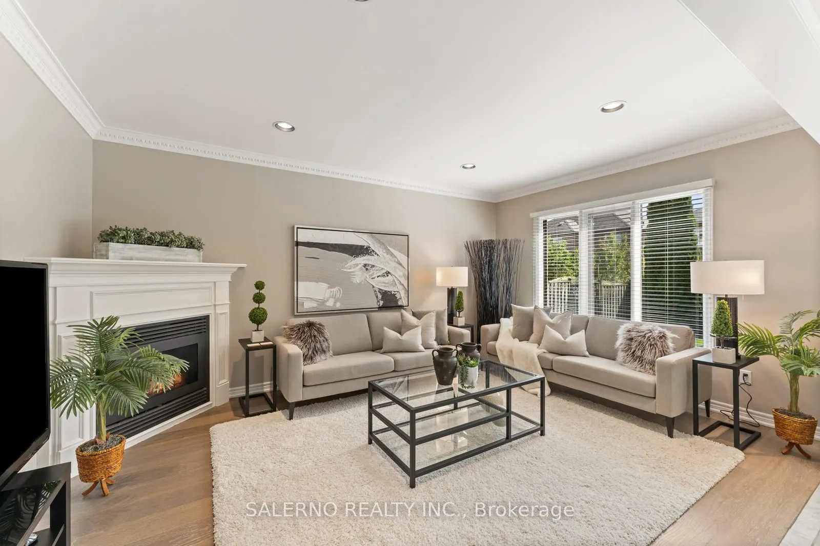 87 Lois Drive