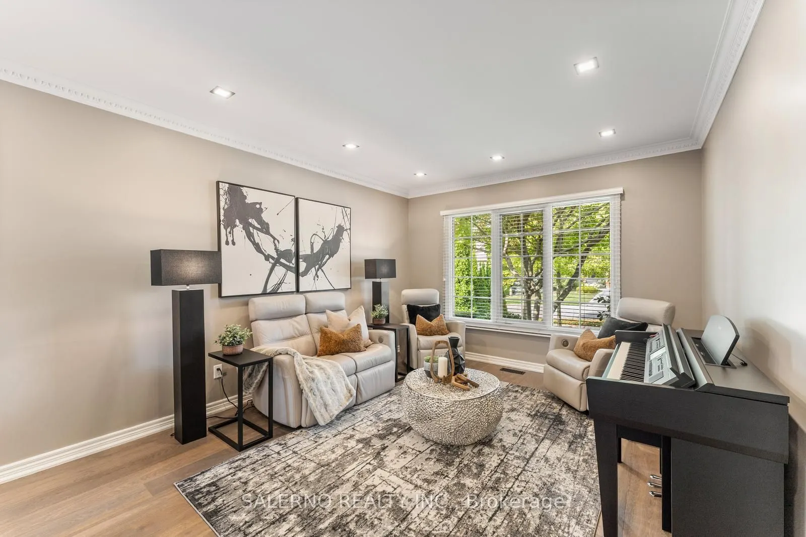 87 Lois Drive