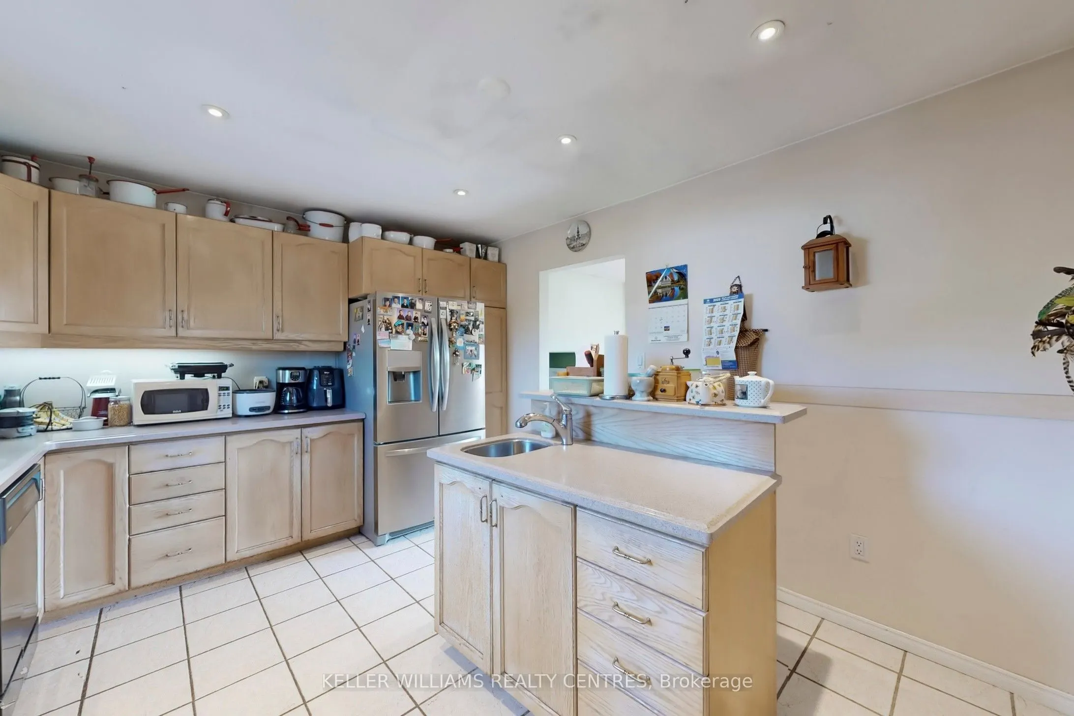 6268 Frog Street