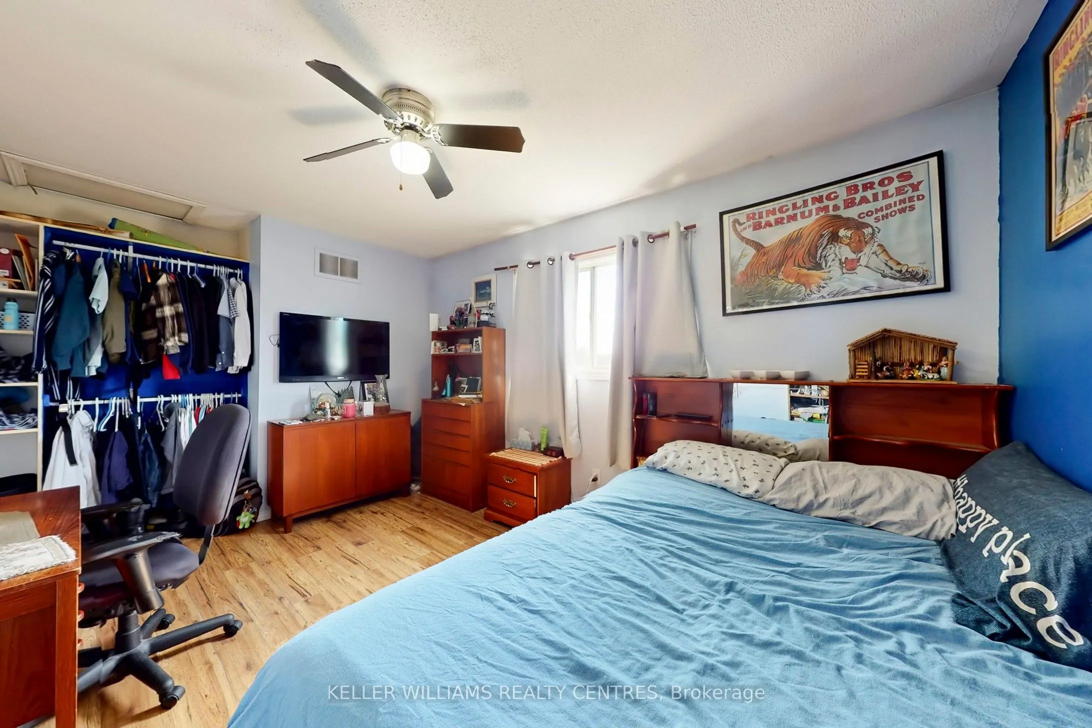 6268 Frog Street