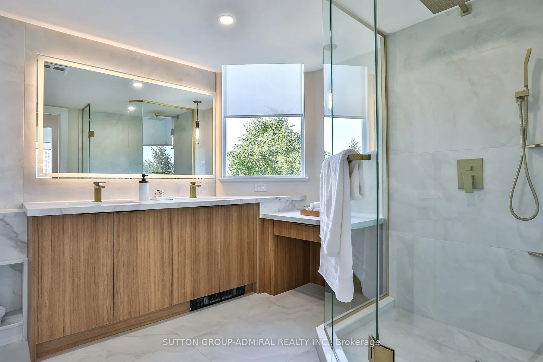 7250 Yonge Street, #610