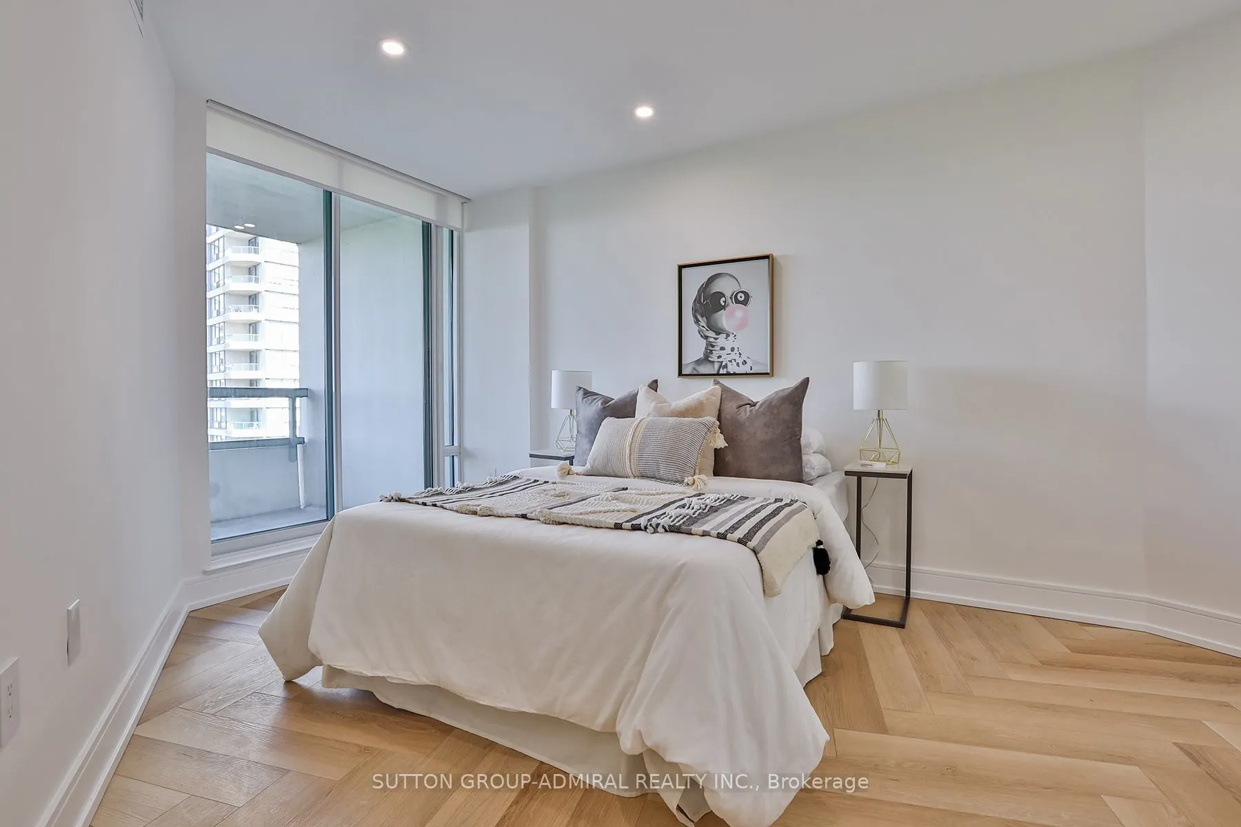 7250 Yonge Street, #610