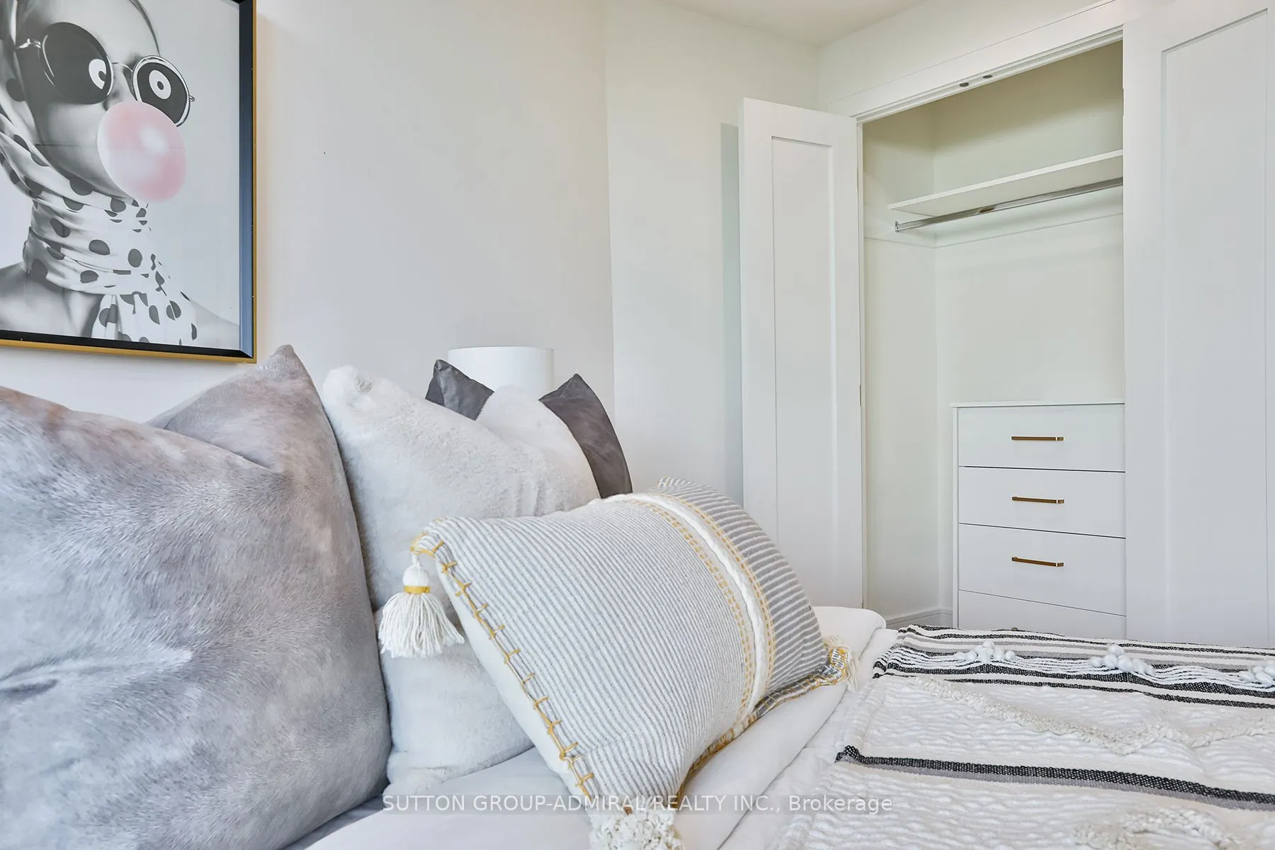 7250 Yonge Street, #610